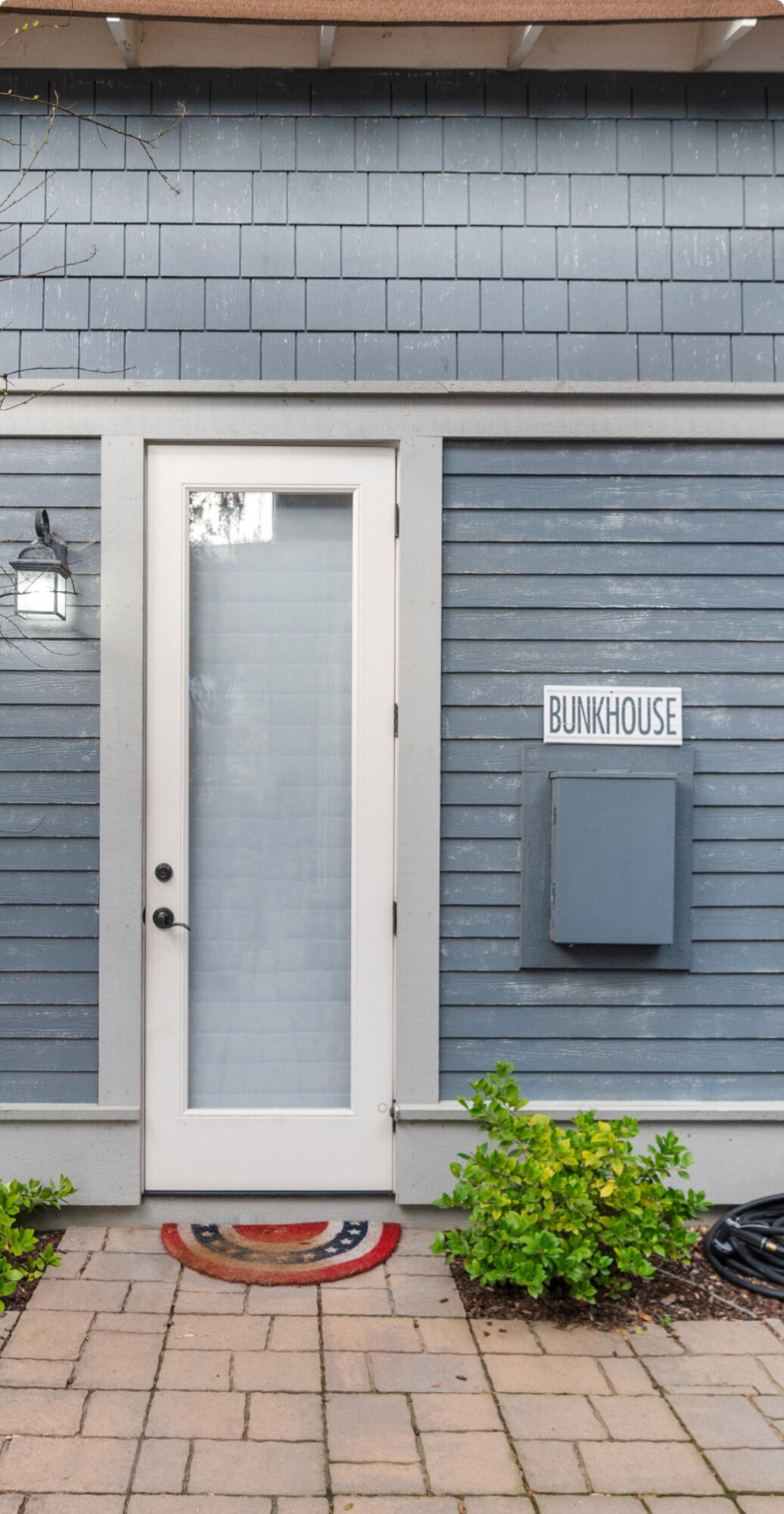 42440 Kaweah River Dr, Three Rivers, CA 93271