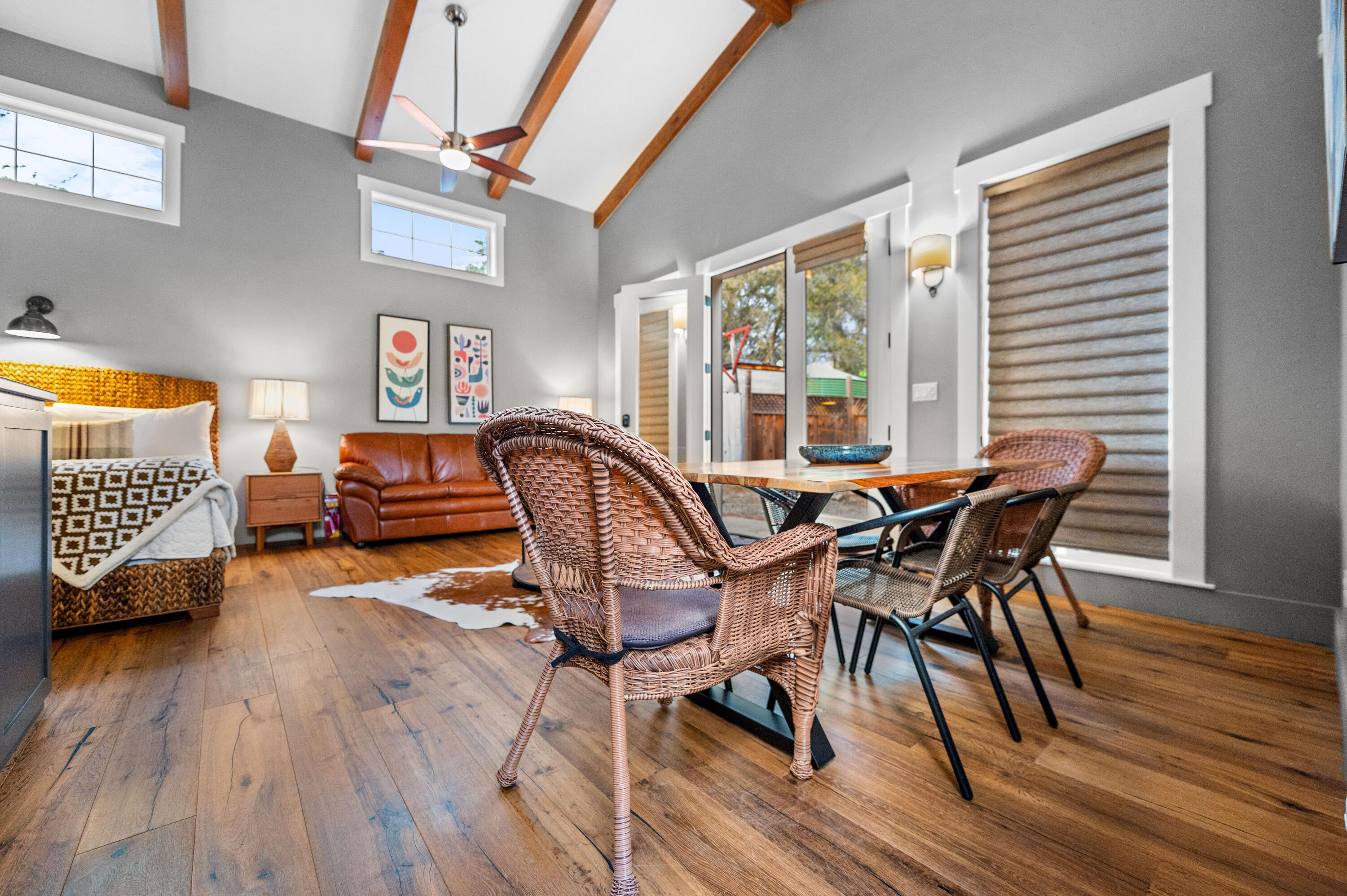 42440 Kaweah River Dr, Three Rivers, CA 93271