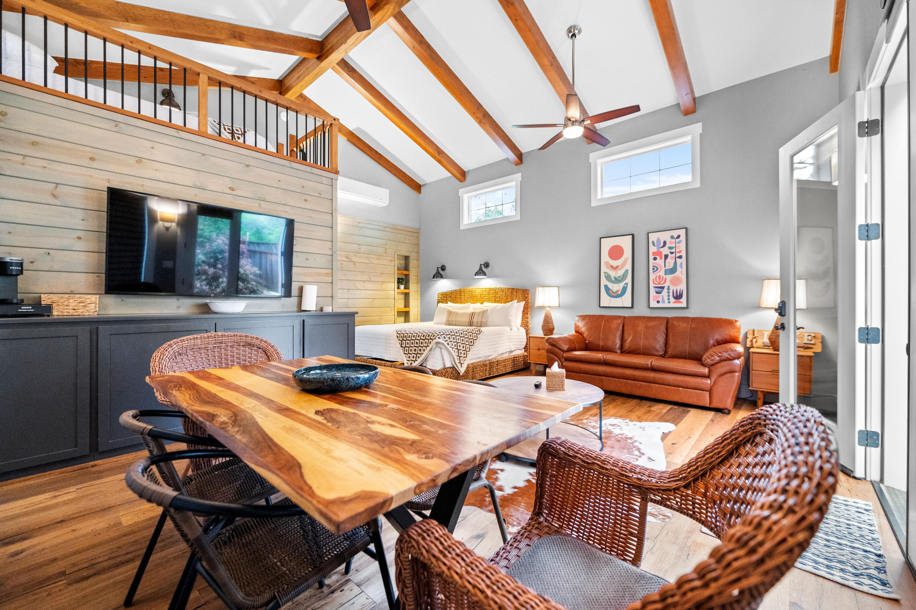 42440 Kaweah River Dr, Three Rivers, CA 93271