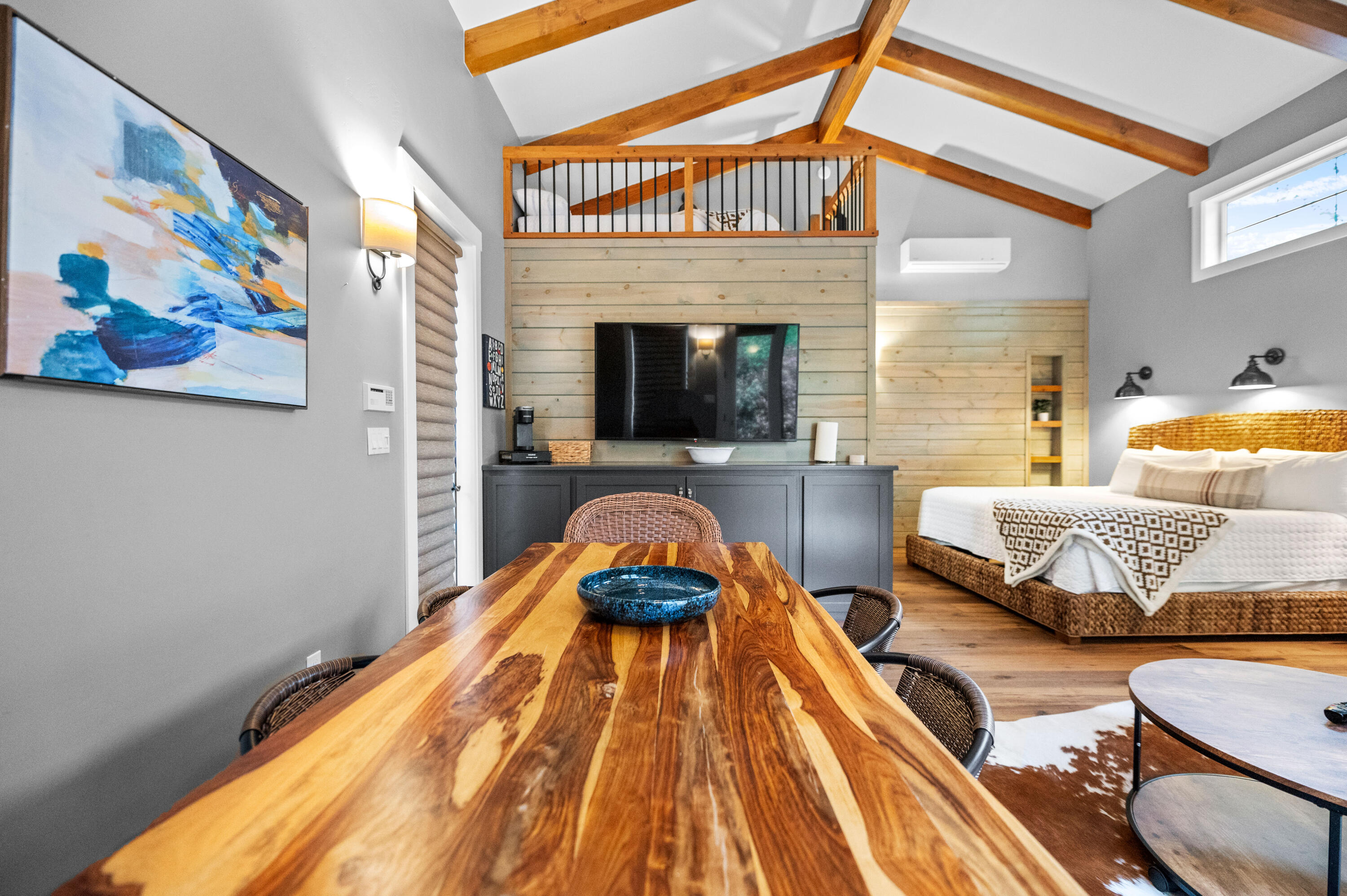 42440 Kaweah River Dr, Three Rivers, CA 93271