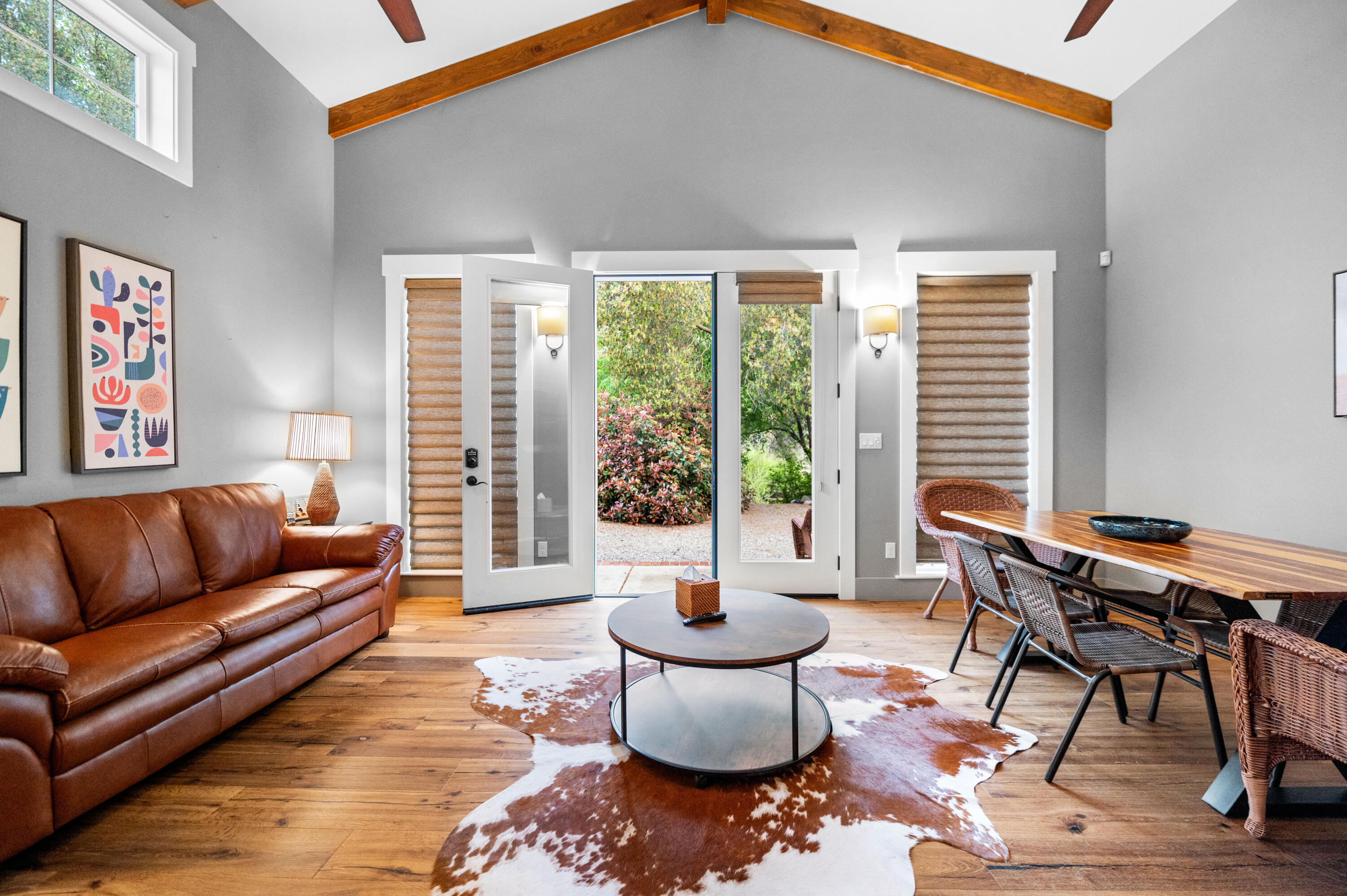 42440 Kaweah River Dr, Three Rivers, CA 93271