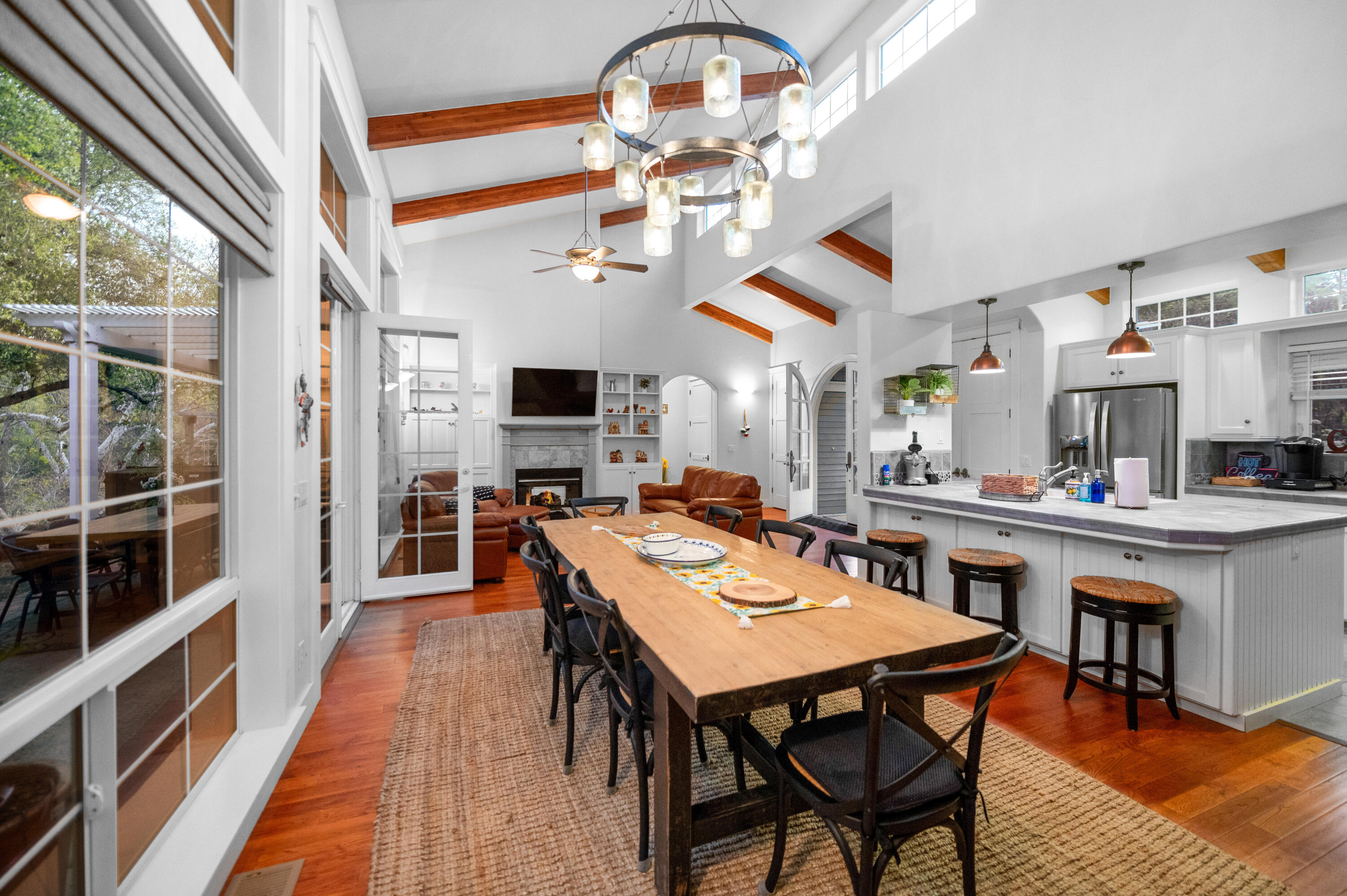 42440 Kaweah River Dr, Three Rivers, CA 93271