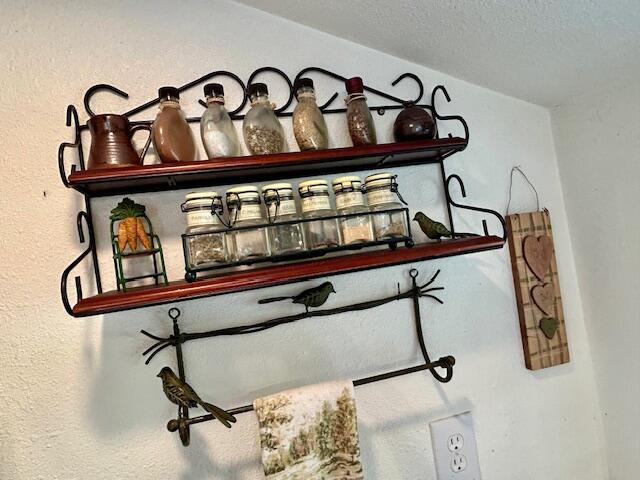 340 Cedar Brook Trl, California Hot Springs, CA 93207