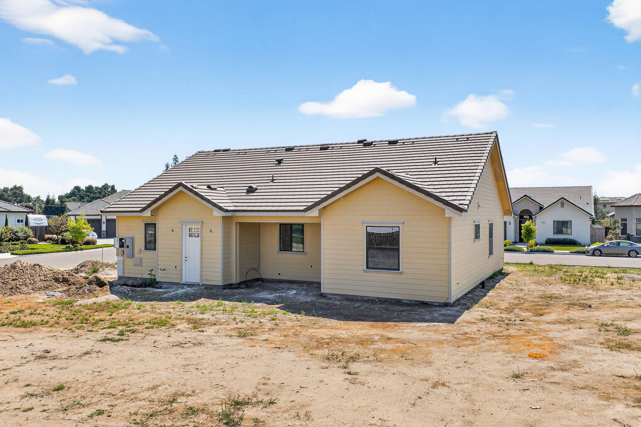 4301 S University St, Visalia, CA 93277