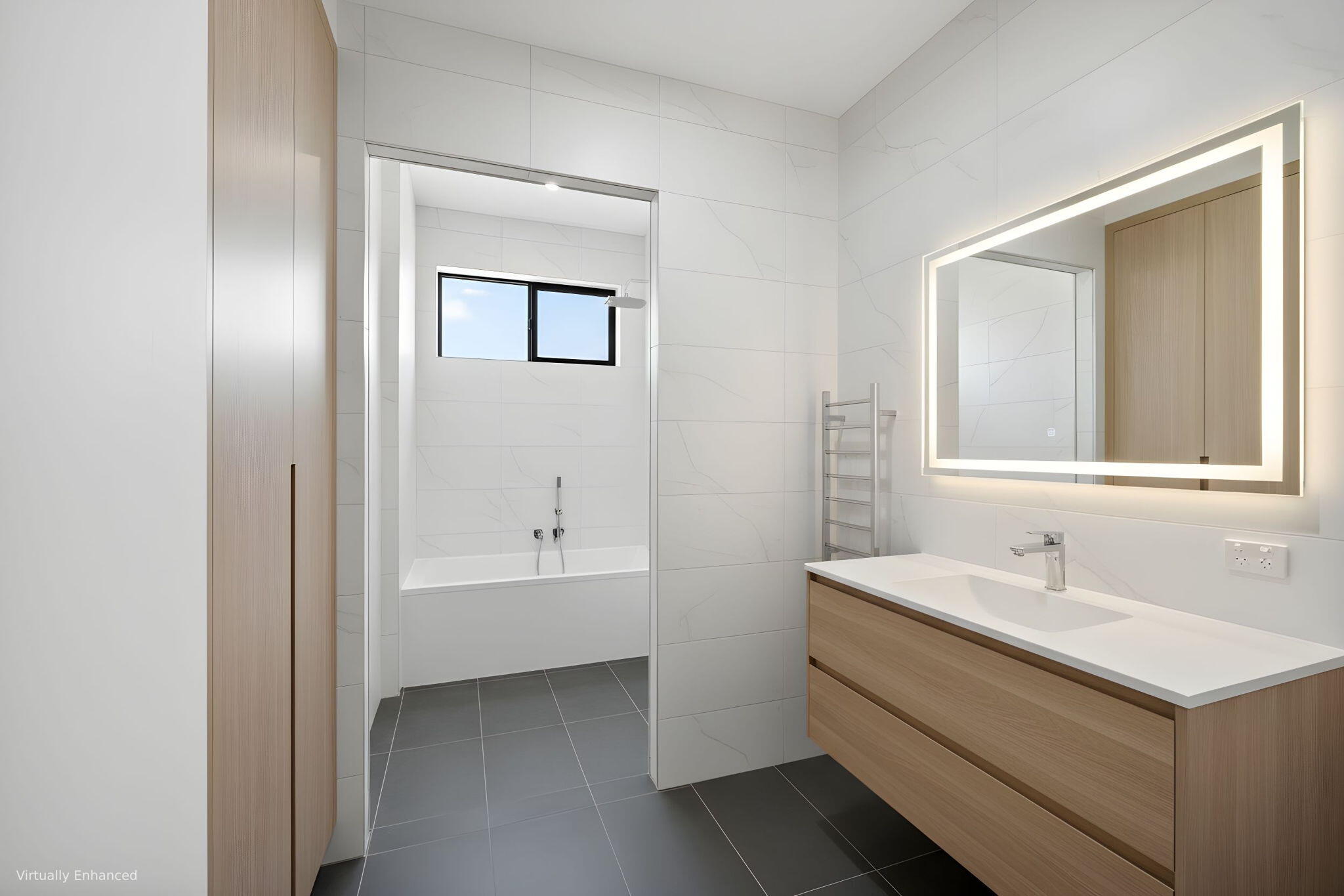 4301 S University St, Visalia, CA 93277