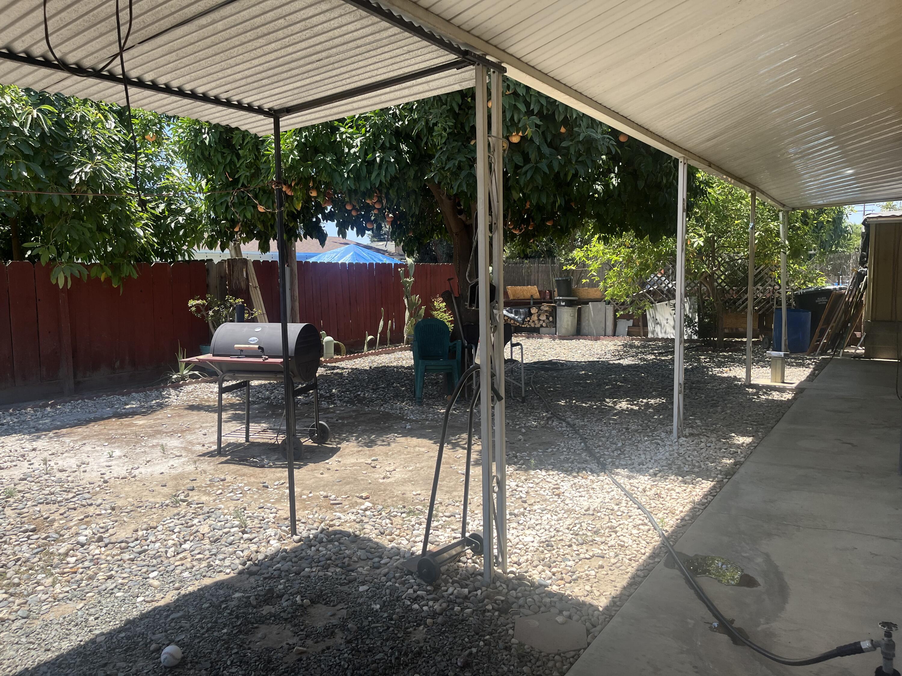 2301 S Divisadero St #9, Visalia, CA 93277