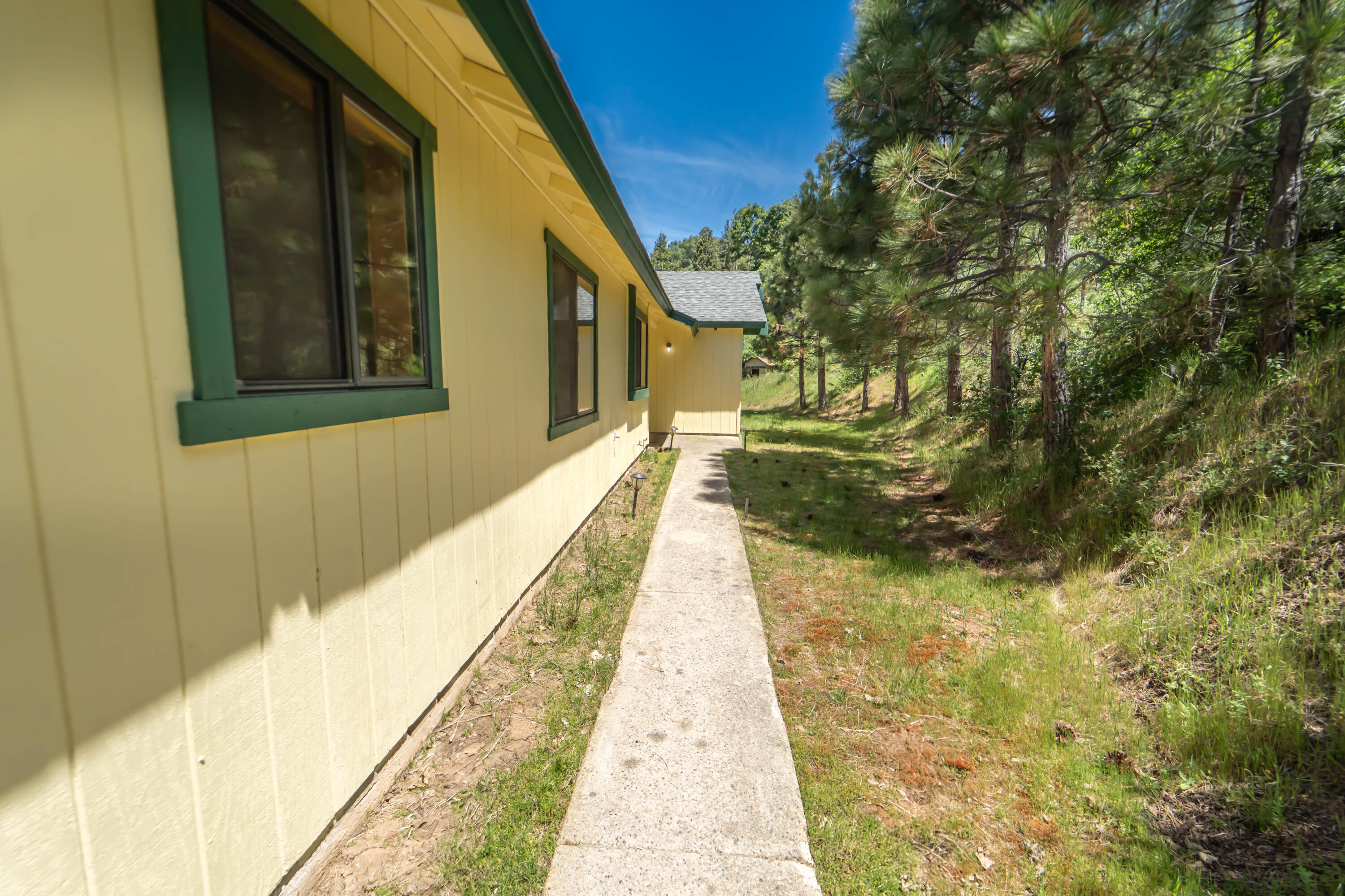 52865 Highway 245, Miramonte, CA 93641