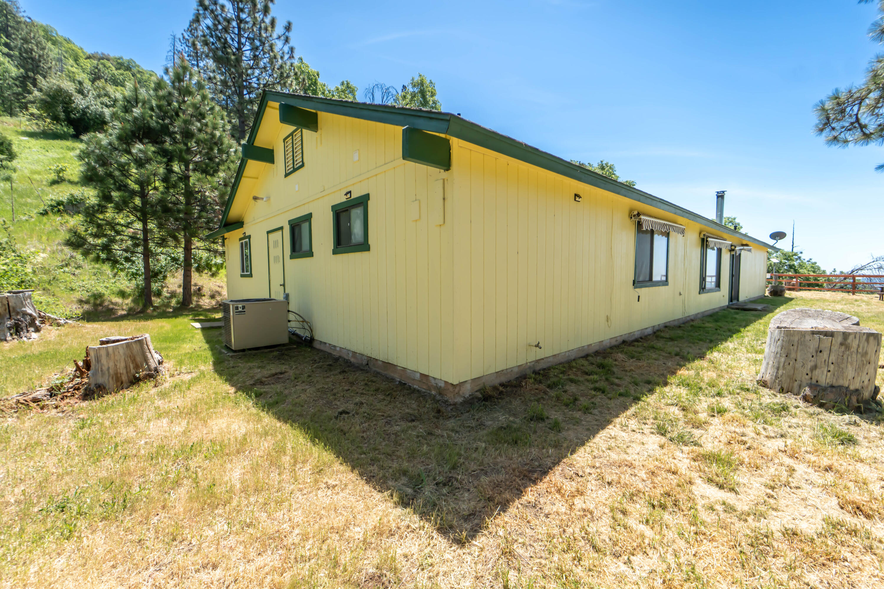 52865 Highway 245, Miramonte, CA 93641