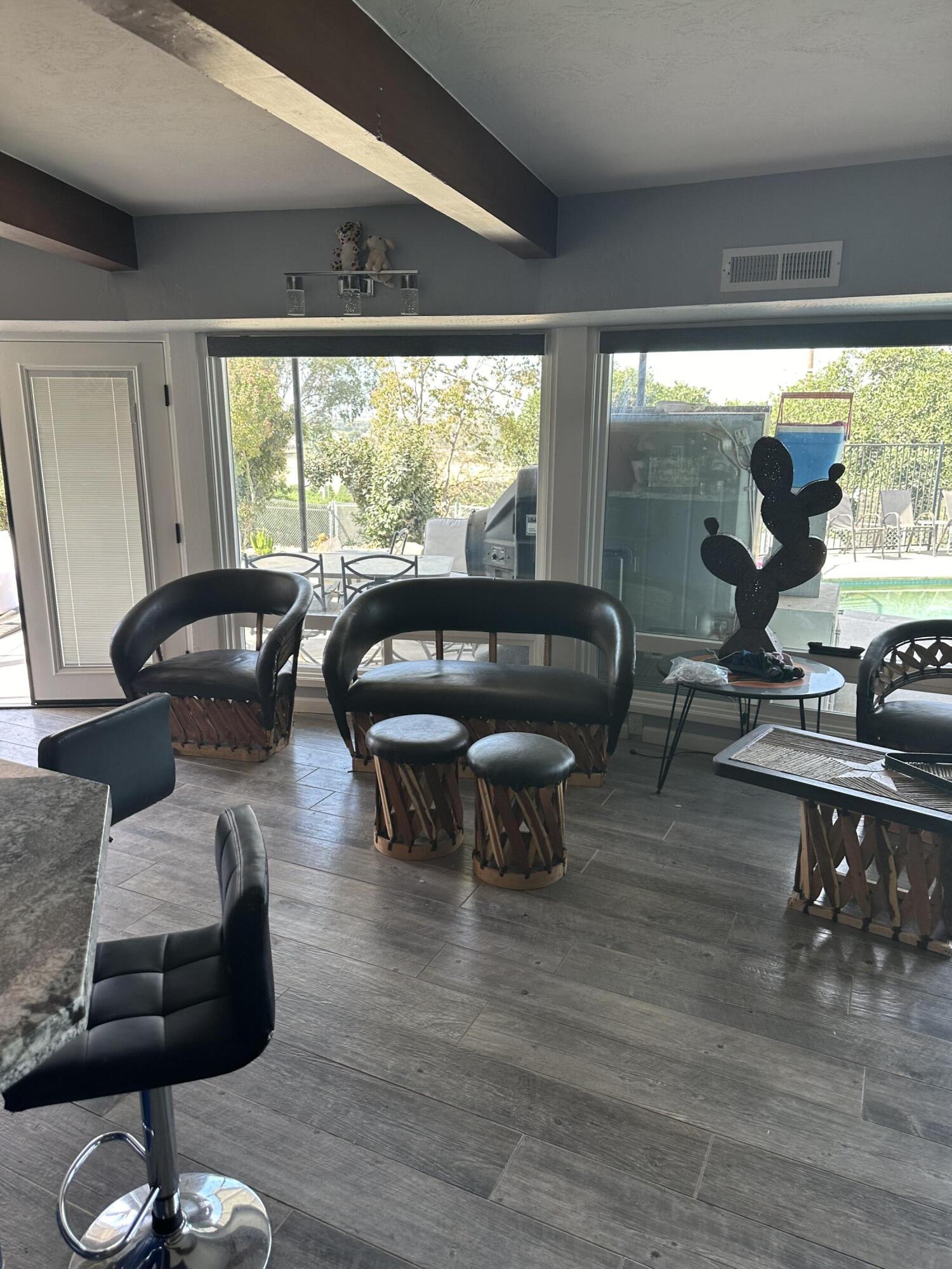 1341 Hillcrest Dr. Dr, Lindsay, CA 93247