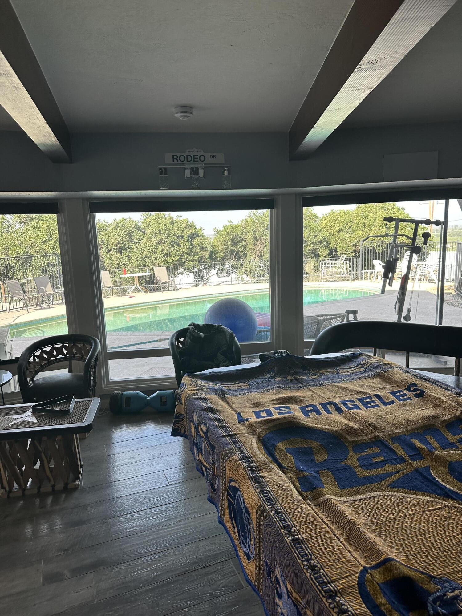 1341 Hillcrest Dr. Dr, Lindsay, CA 93247