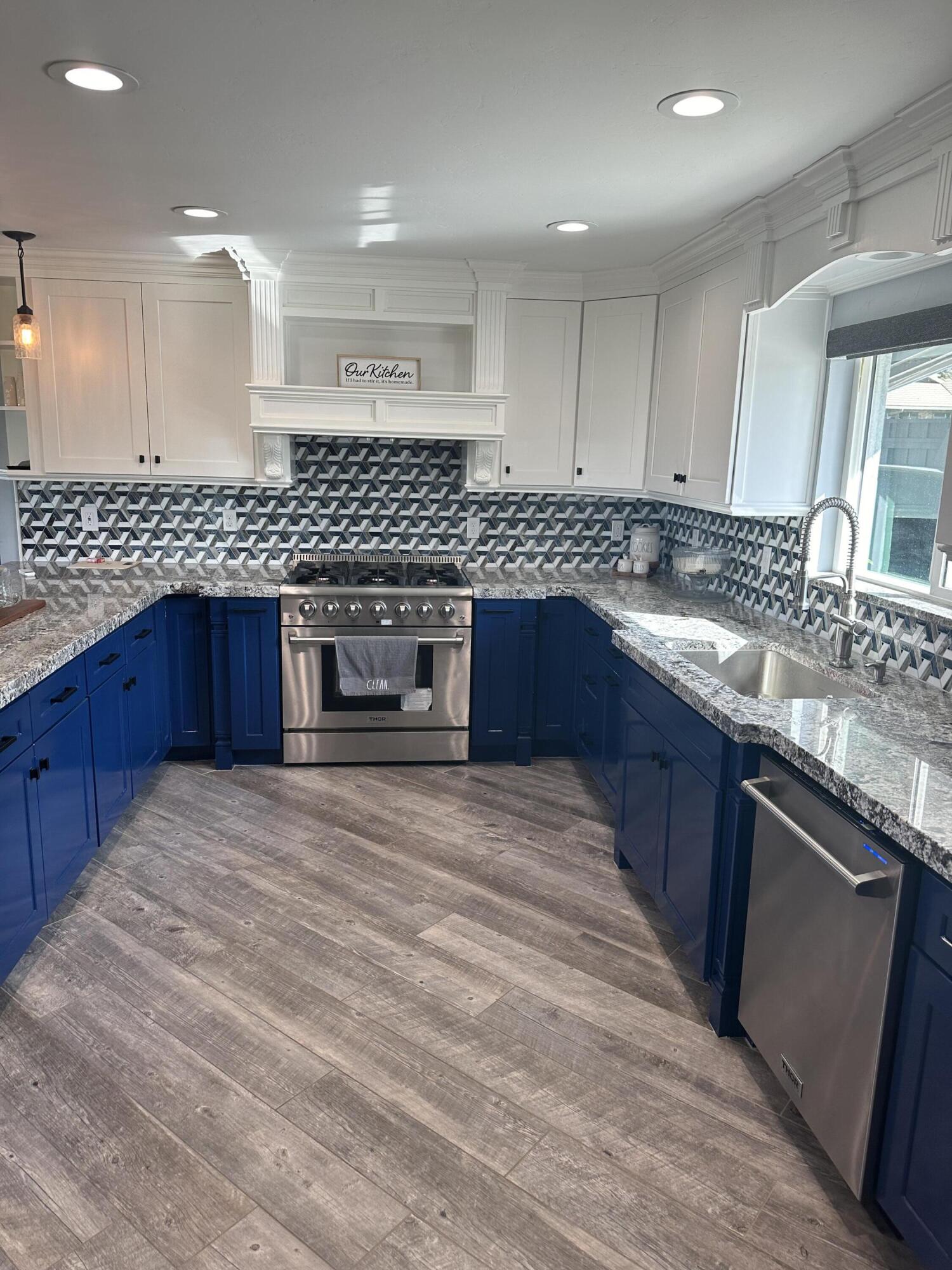 1341 Hillcrest Dr. Dr, Lindsay, CA 93247