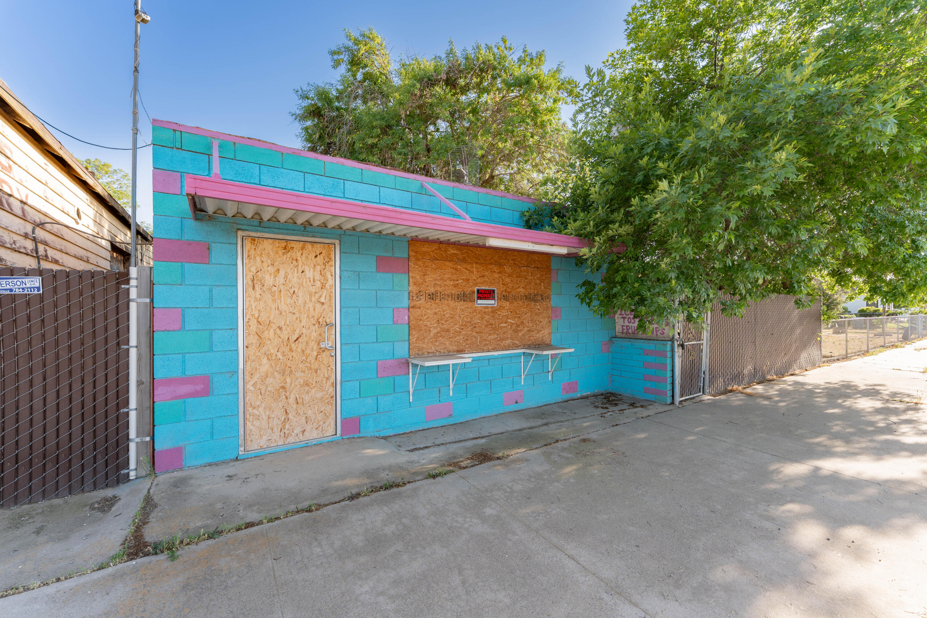 23529 Ave 56, Ducor, CA 93218