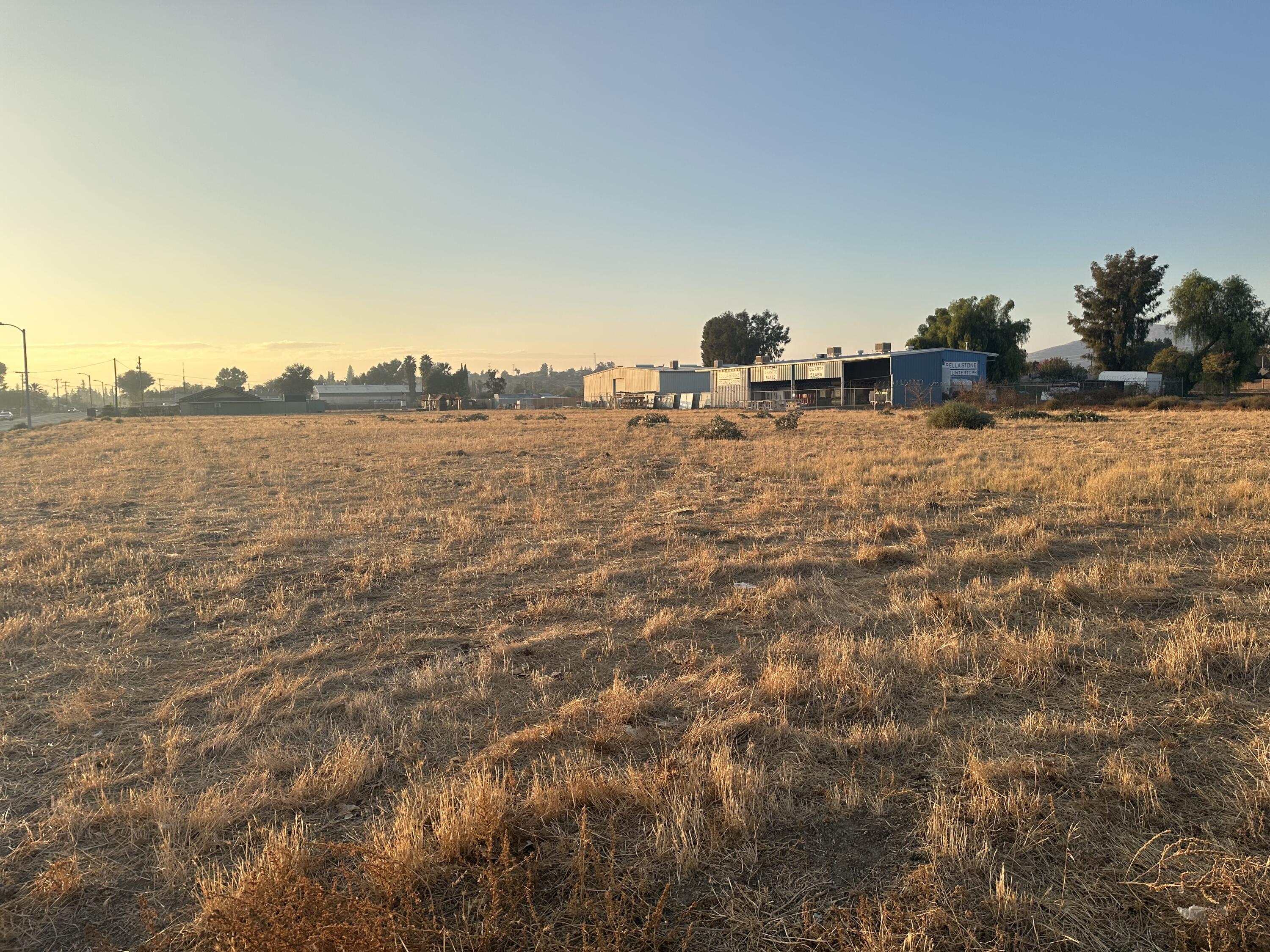 0 Henderson, Porterville, CA 93257