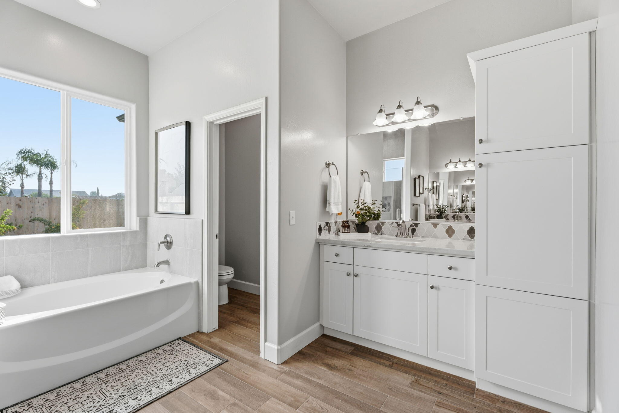 314 Windsor St, Exeter, CA 93221