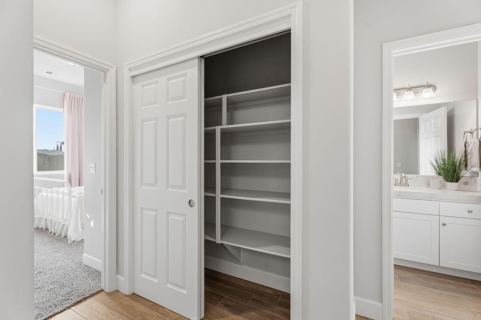 314 Windsor St, Exeter, CA 93221