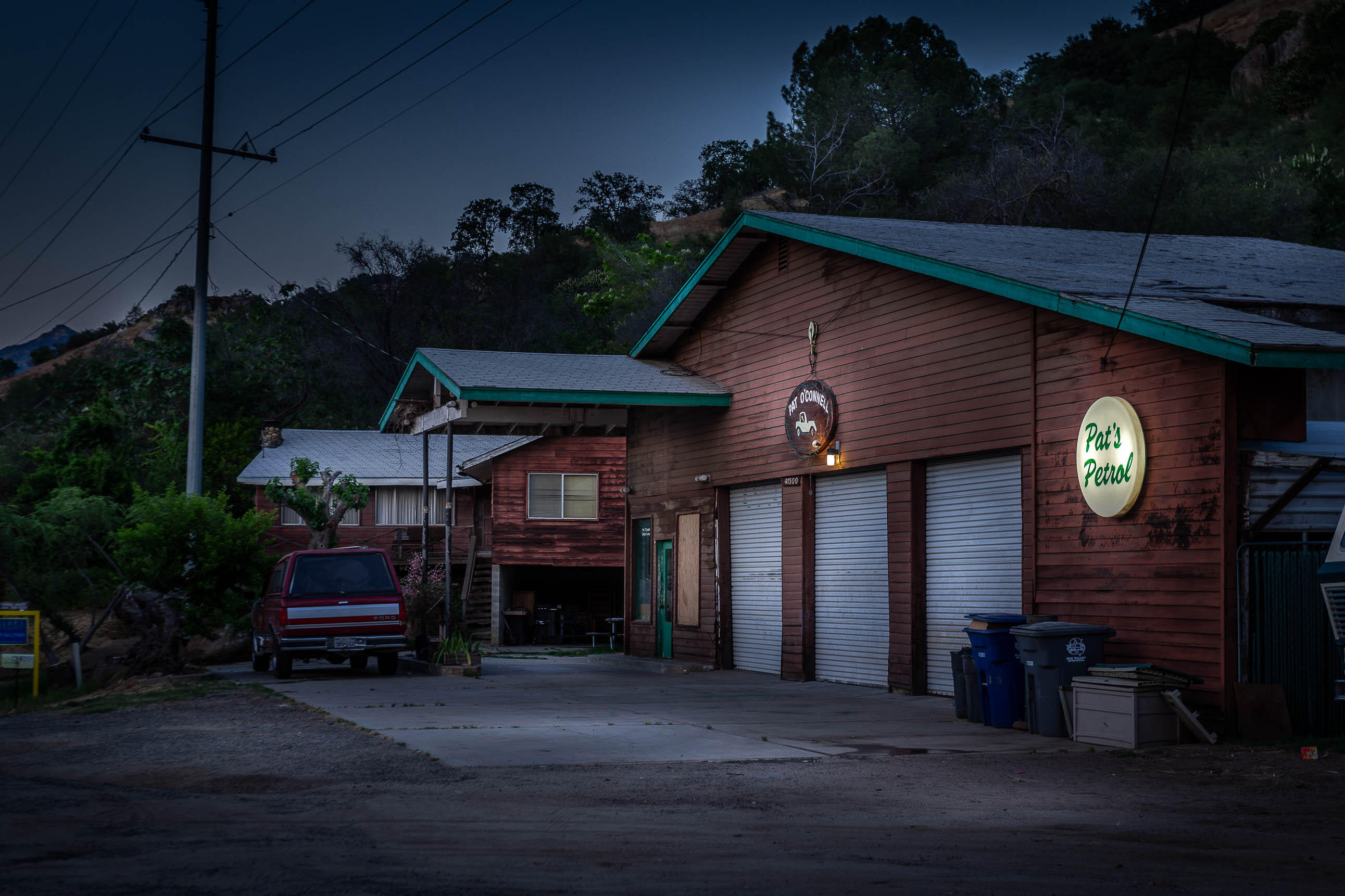 41518 Sierra Dr, Three Rivers, CA 93271