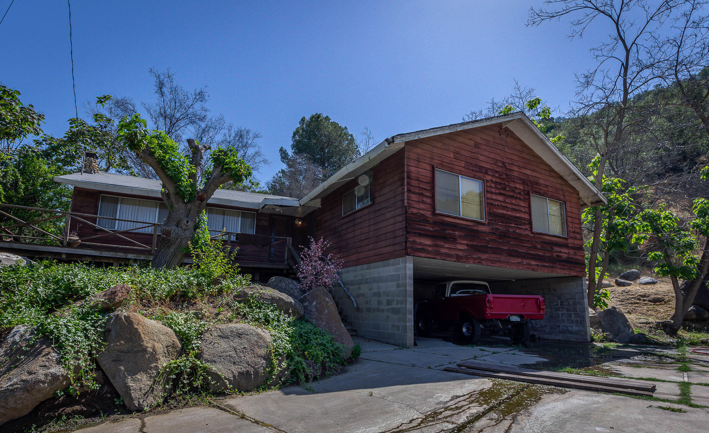 41518 Sierra Dr, Three Rivers, CA 93271