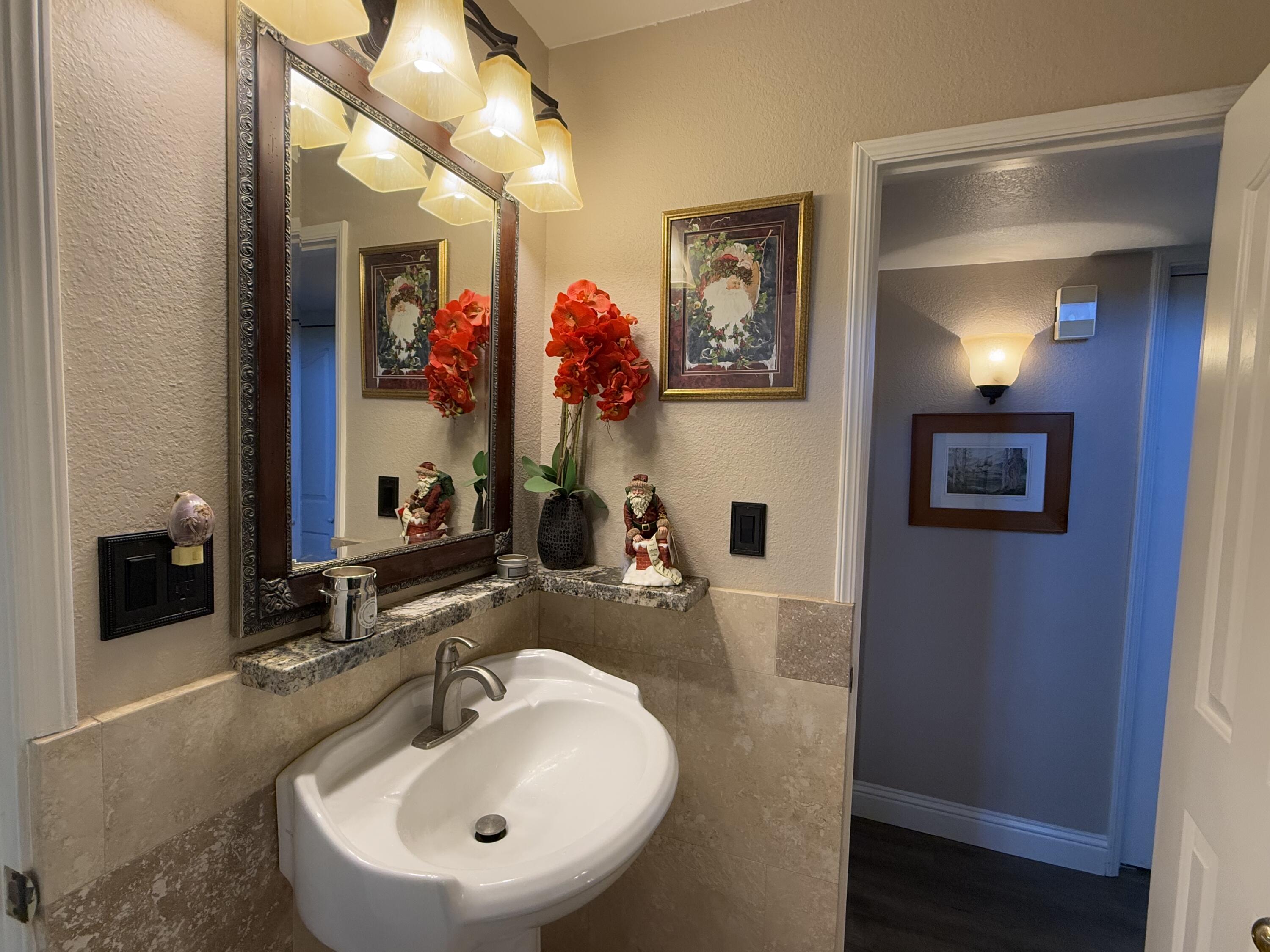 40820 Oak Ridge Dr, Three Rivers, CA 93271