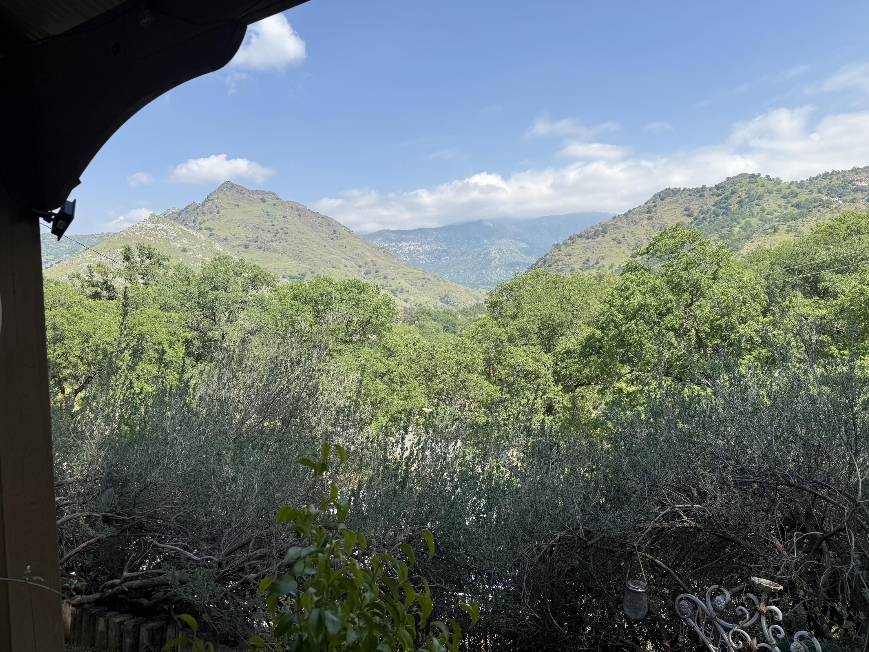 40820 Oak Ridge Dr, Three Rivers, CA 93271