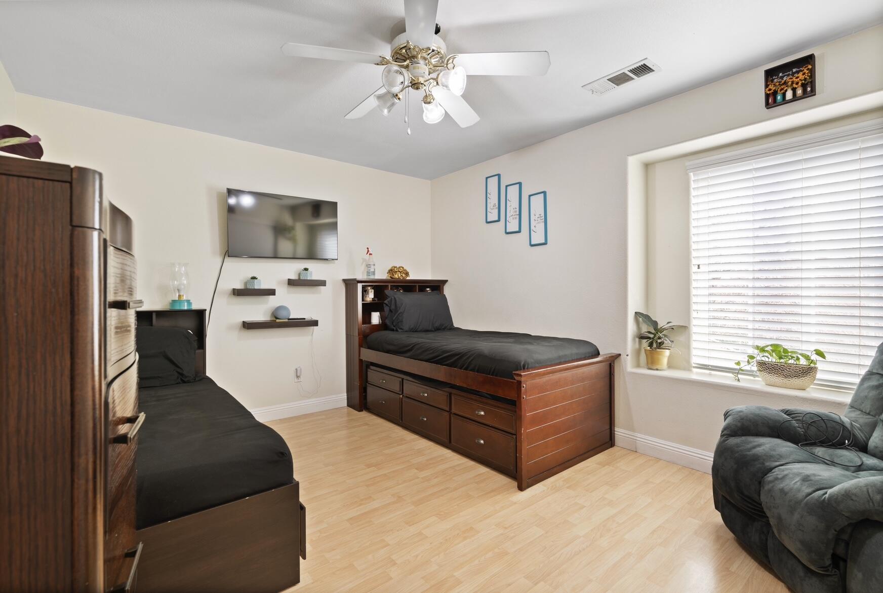 3831 S Watson St, Visalia, CA 93277