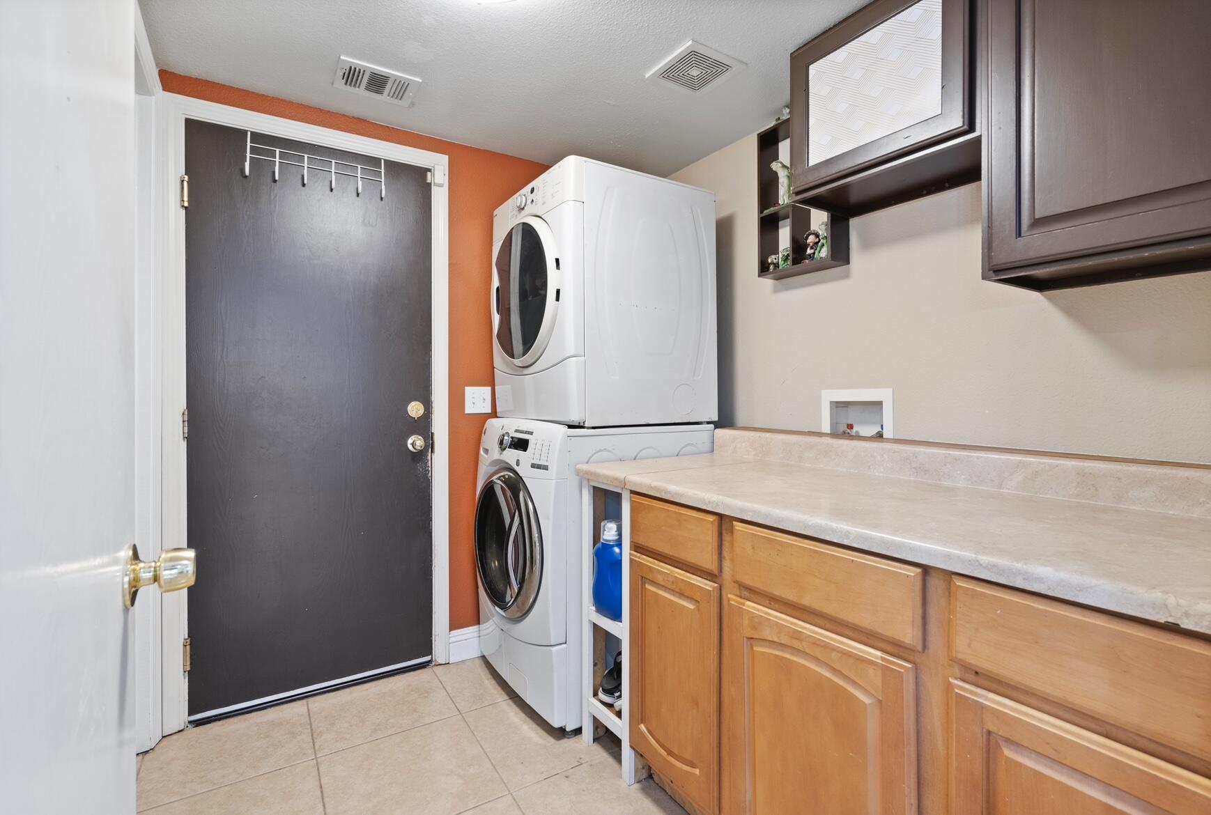 3831 S Watson St, Visalia, CA 93277