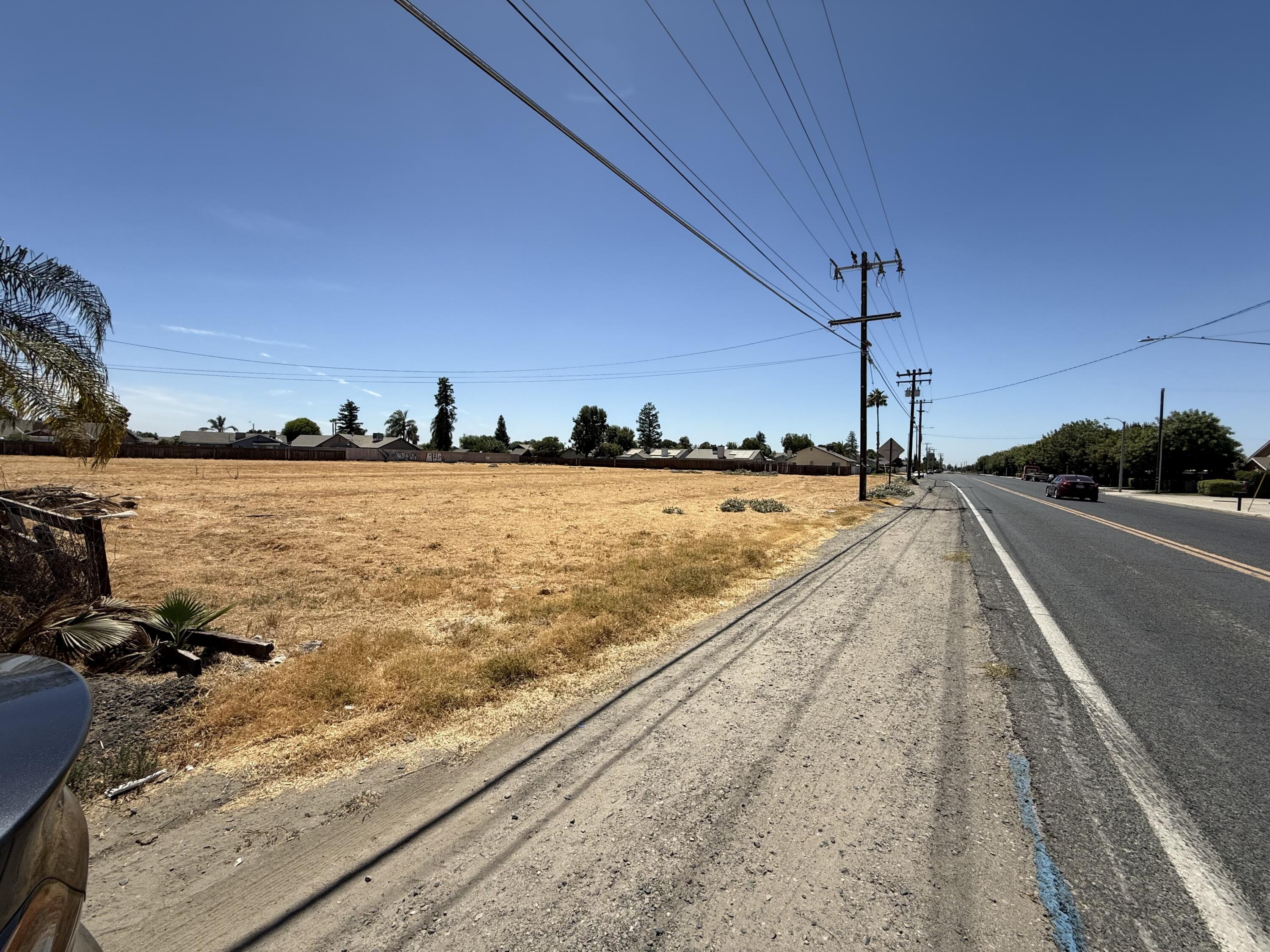 0 W Inyo Ave, Tulare, CA 93274