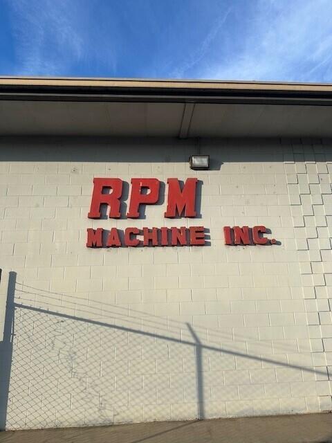 1630 W Tulare Ave, Tulare, CA 93274