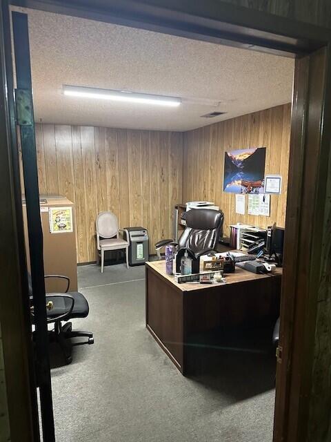 1630 W Tulare Ave, Tulare, CA 93274