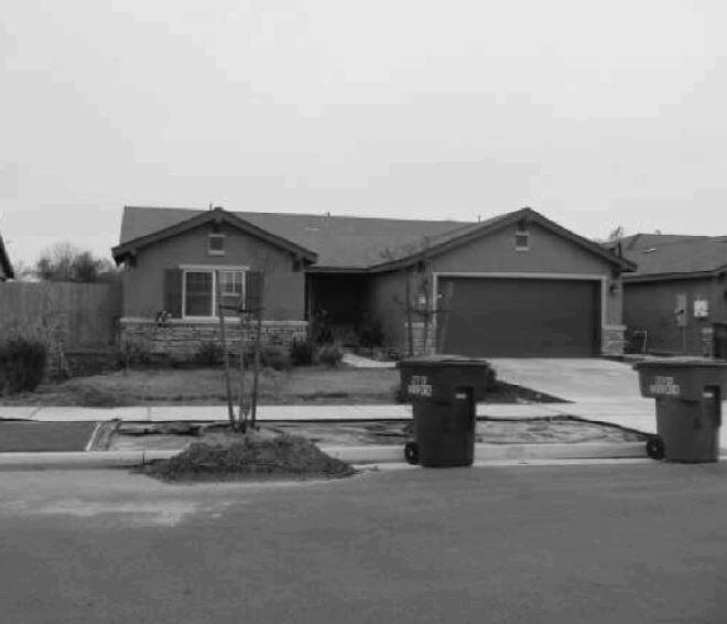 2035 W Chianti Way, Hanford, CA 93230