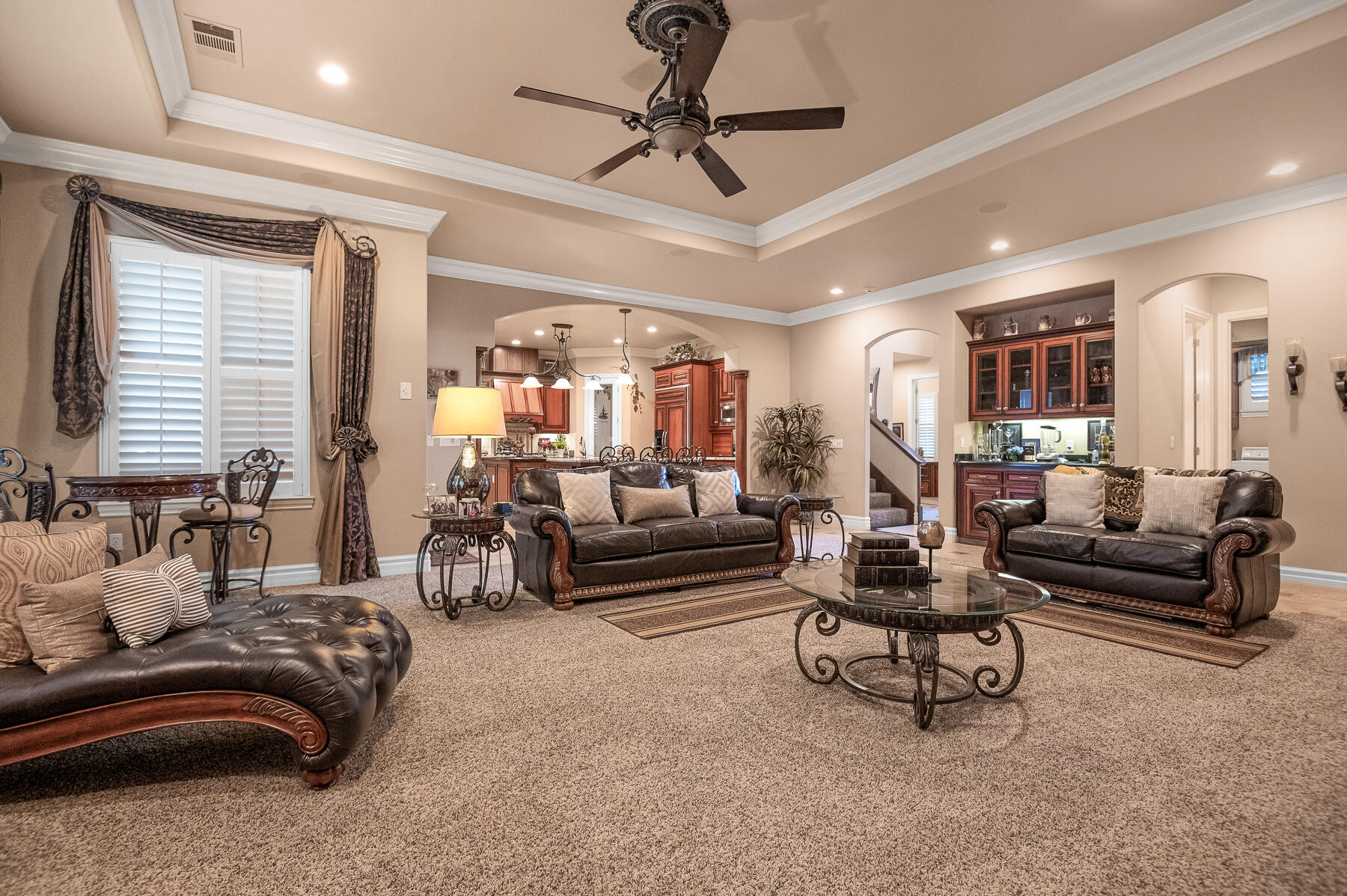 382 Hemmingway Ct, Tulare, CA 93274