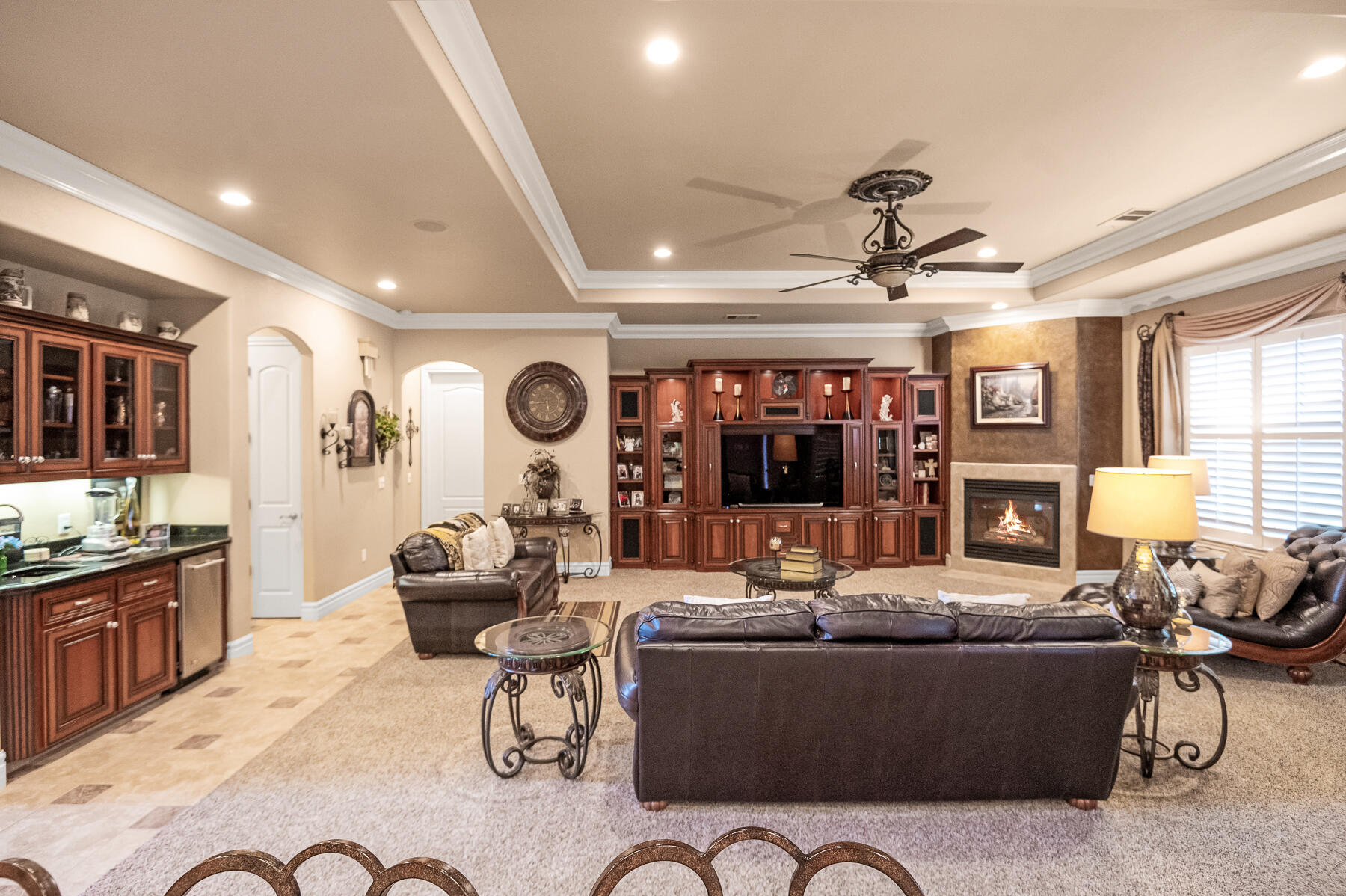 382 Hemmingway Ct, Tulare, CA 93274