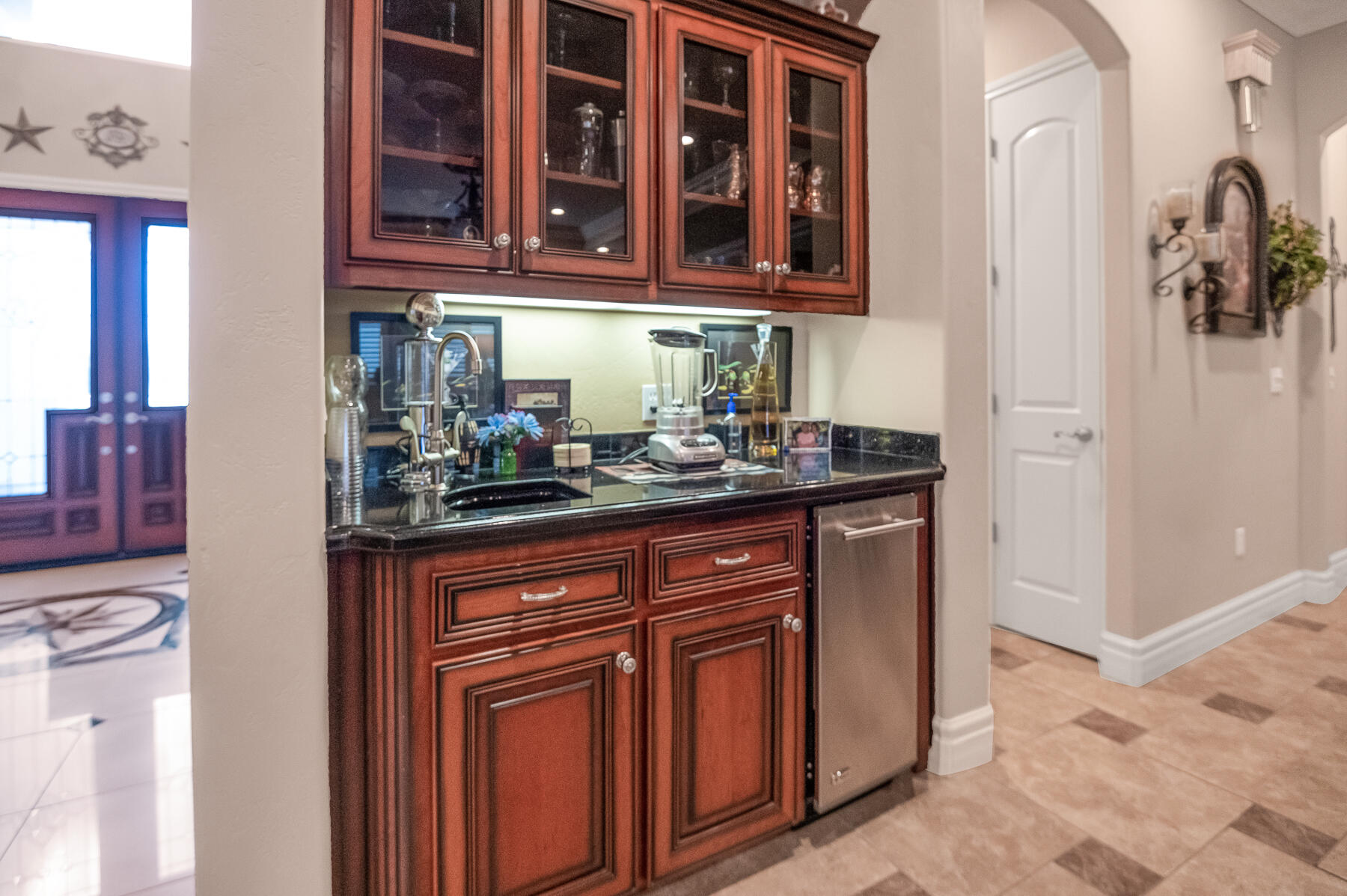 382 Hemmingway Ct, Tulare, CA 93274