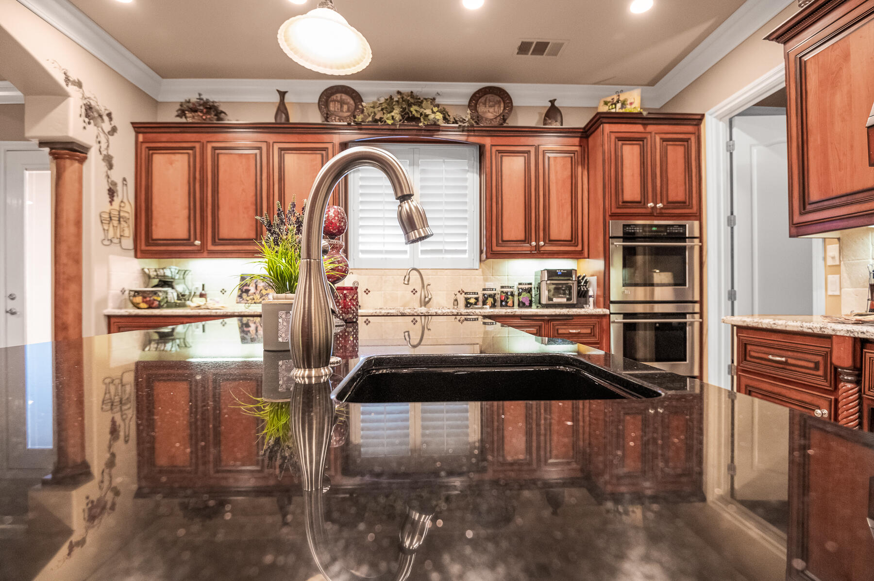 382 Hemmingway Ct, Tulare, CA 93274