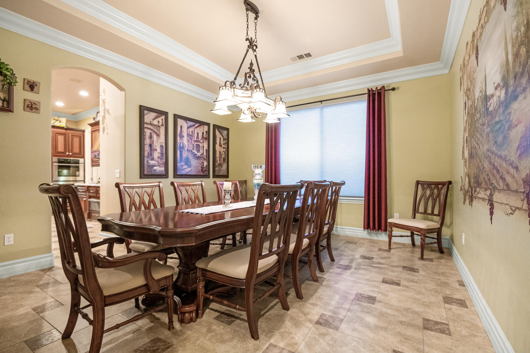 382 Hemmingway Ct, Tulare, CA 93274