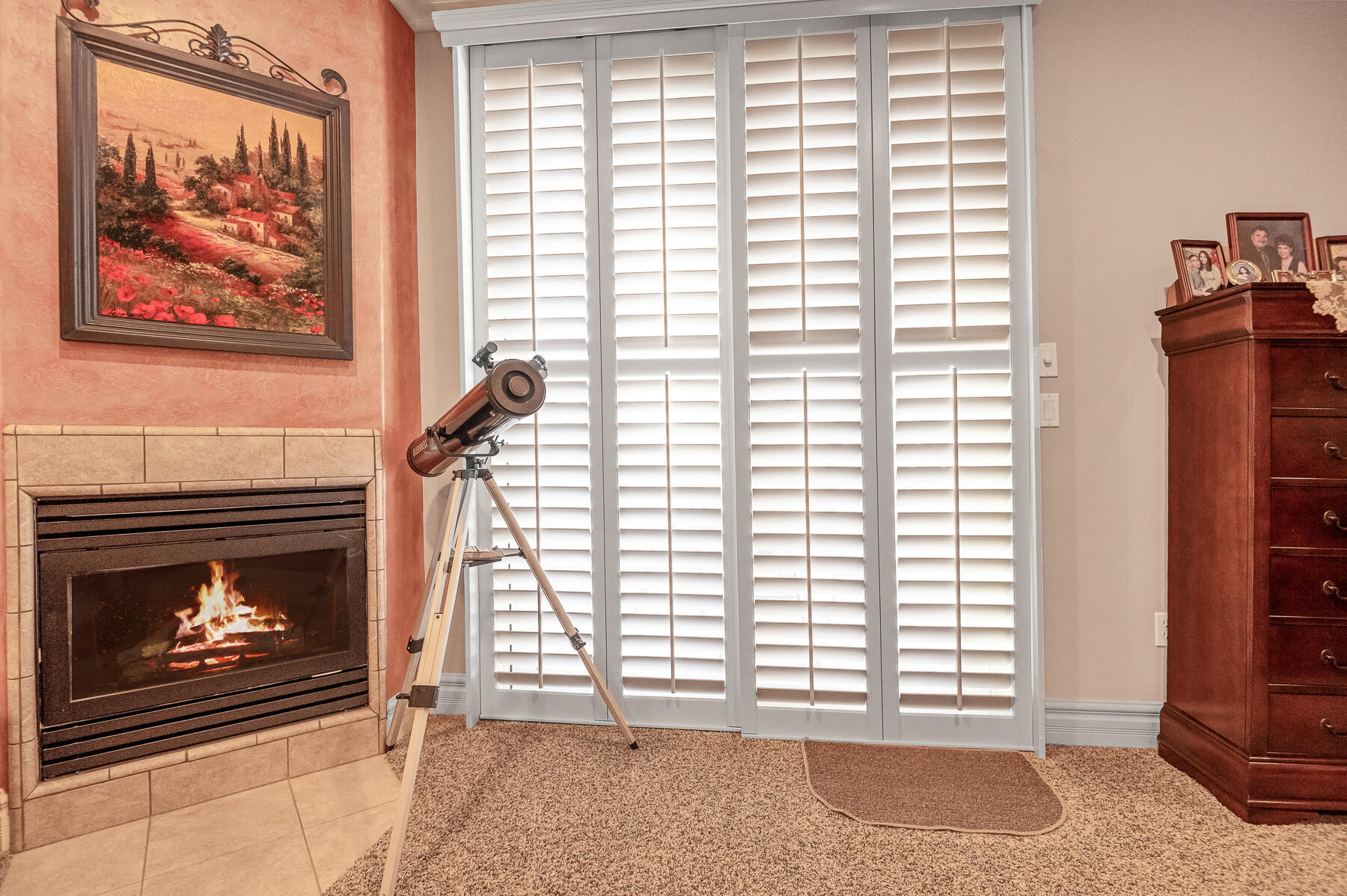 382 Hemmingway Ct, Tulare, CA 93274