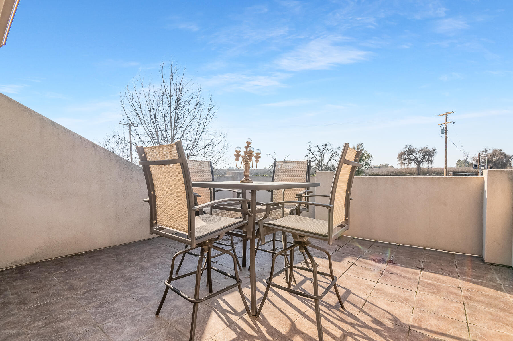 382 Hemmingway Ct, Tulare, CA 93274