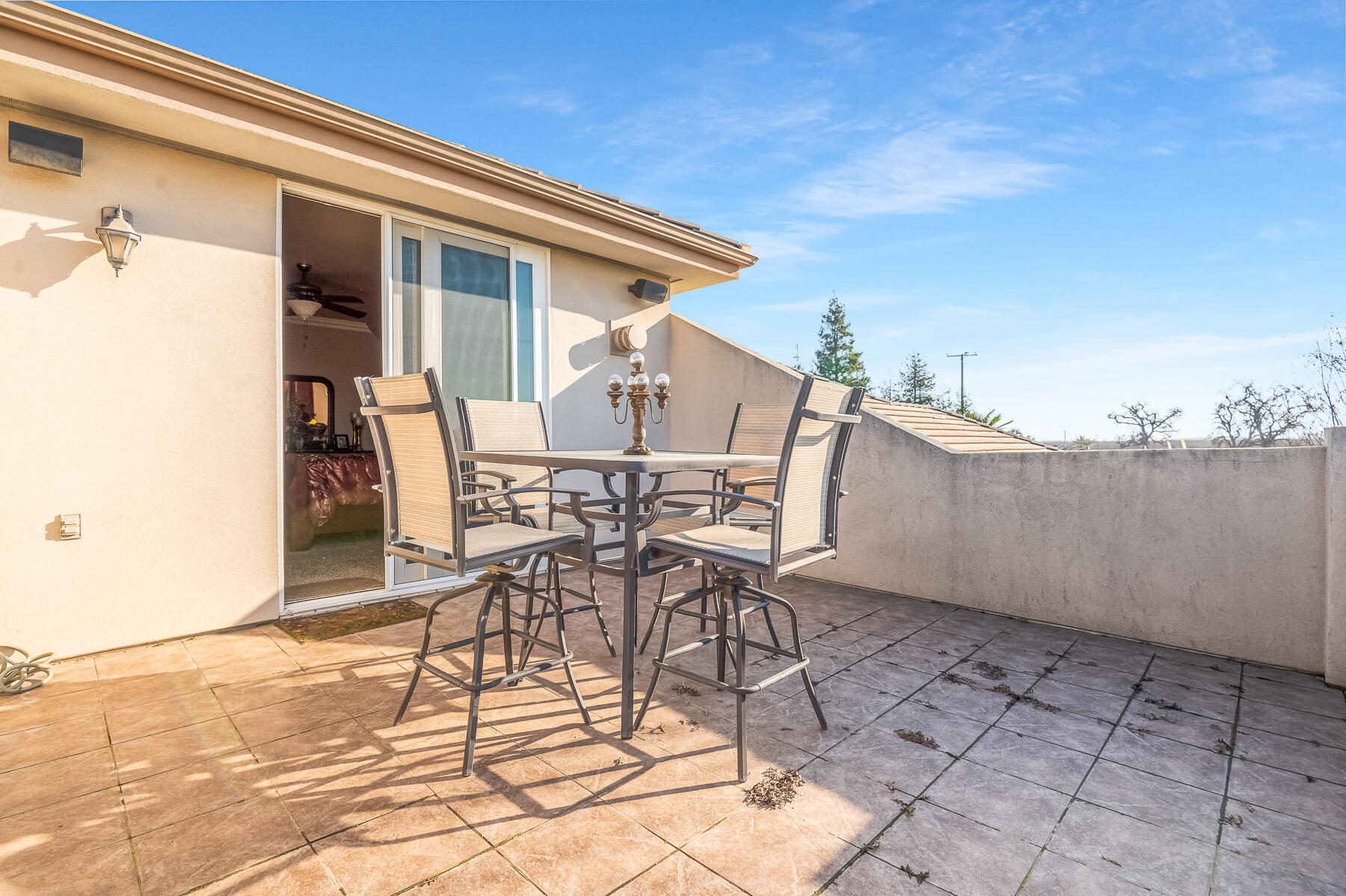 382 Hemmingway Ct, Tulare, CA 93274