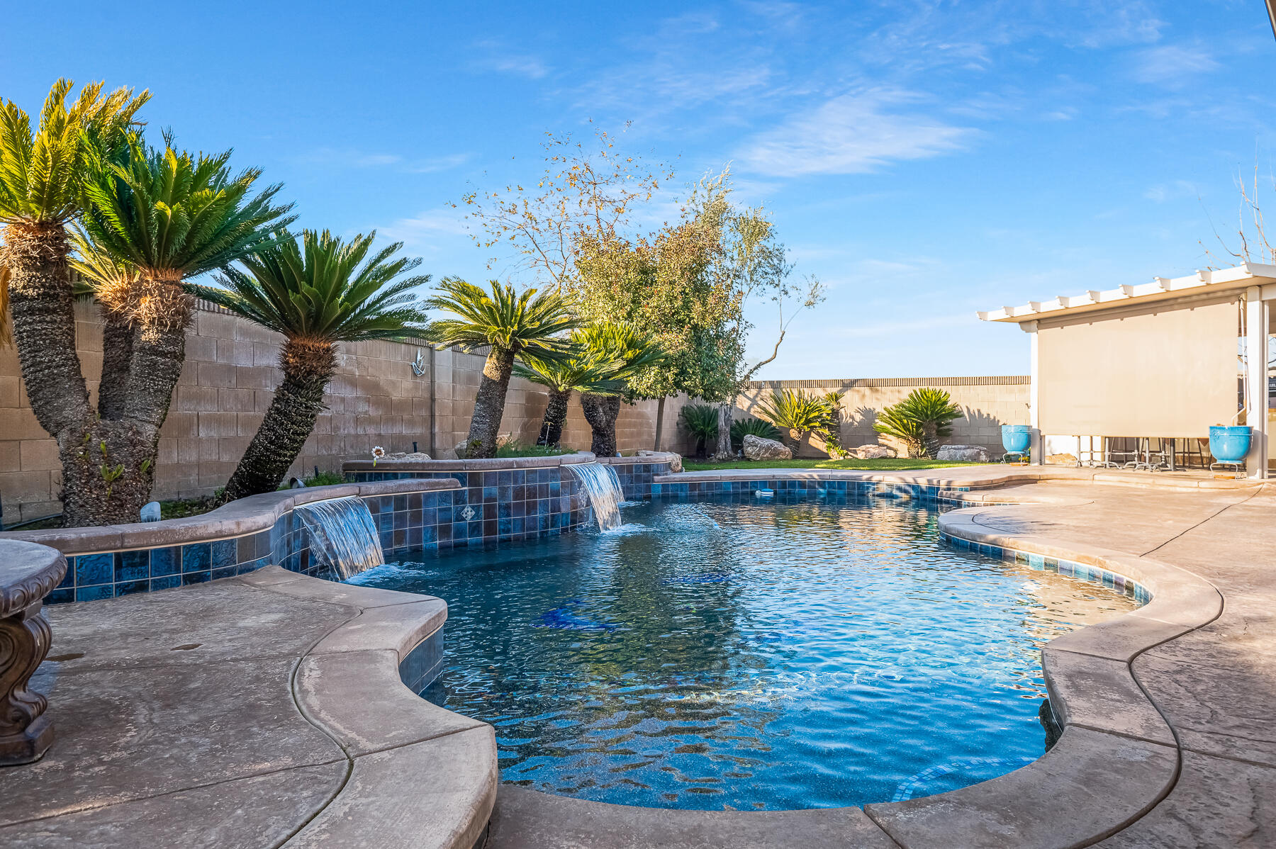 382 Hemmingway Ct, Tulare, CA 93274