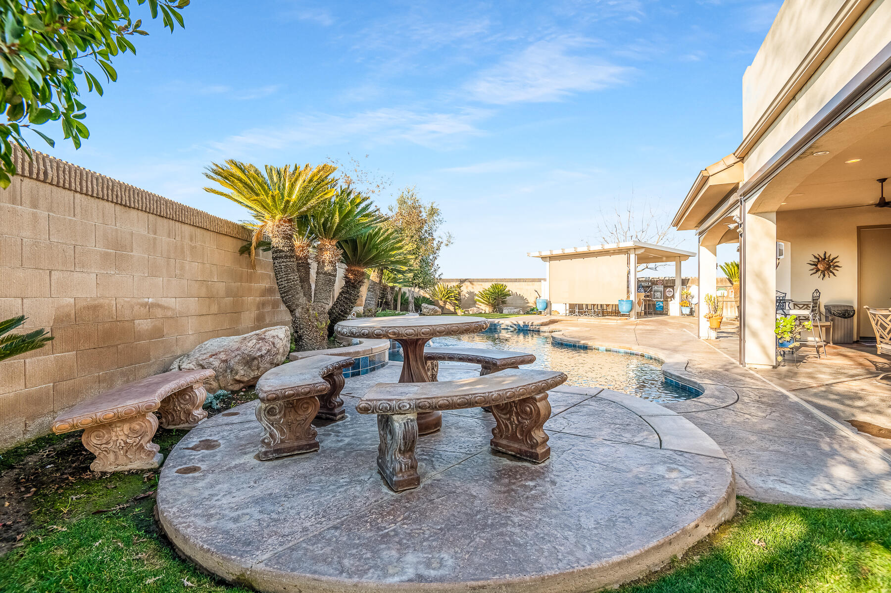 382 Hemmingway Ct, Tulare, CA 93274