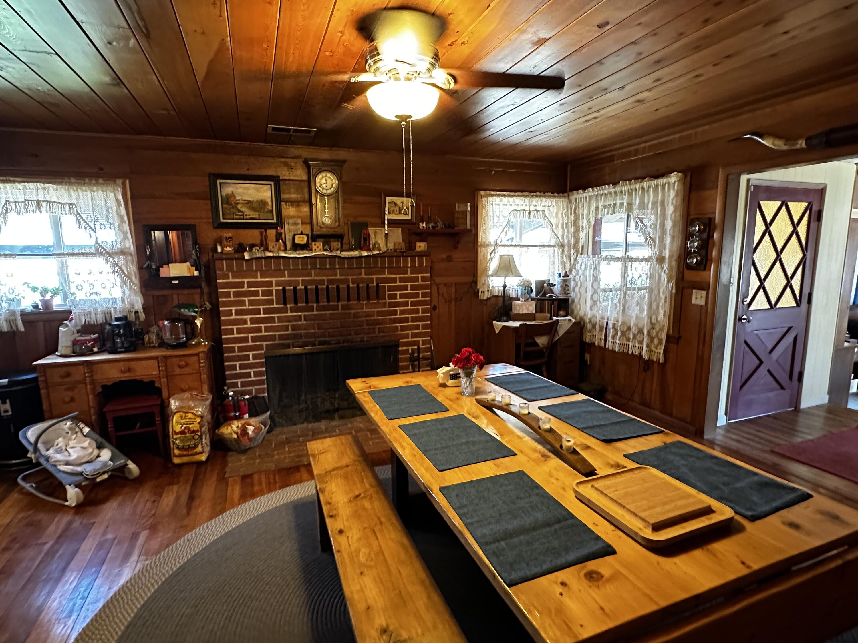 27598 196 Ave, Porterville, CA 93257