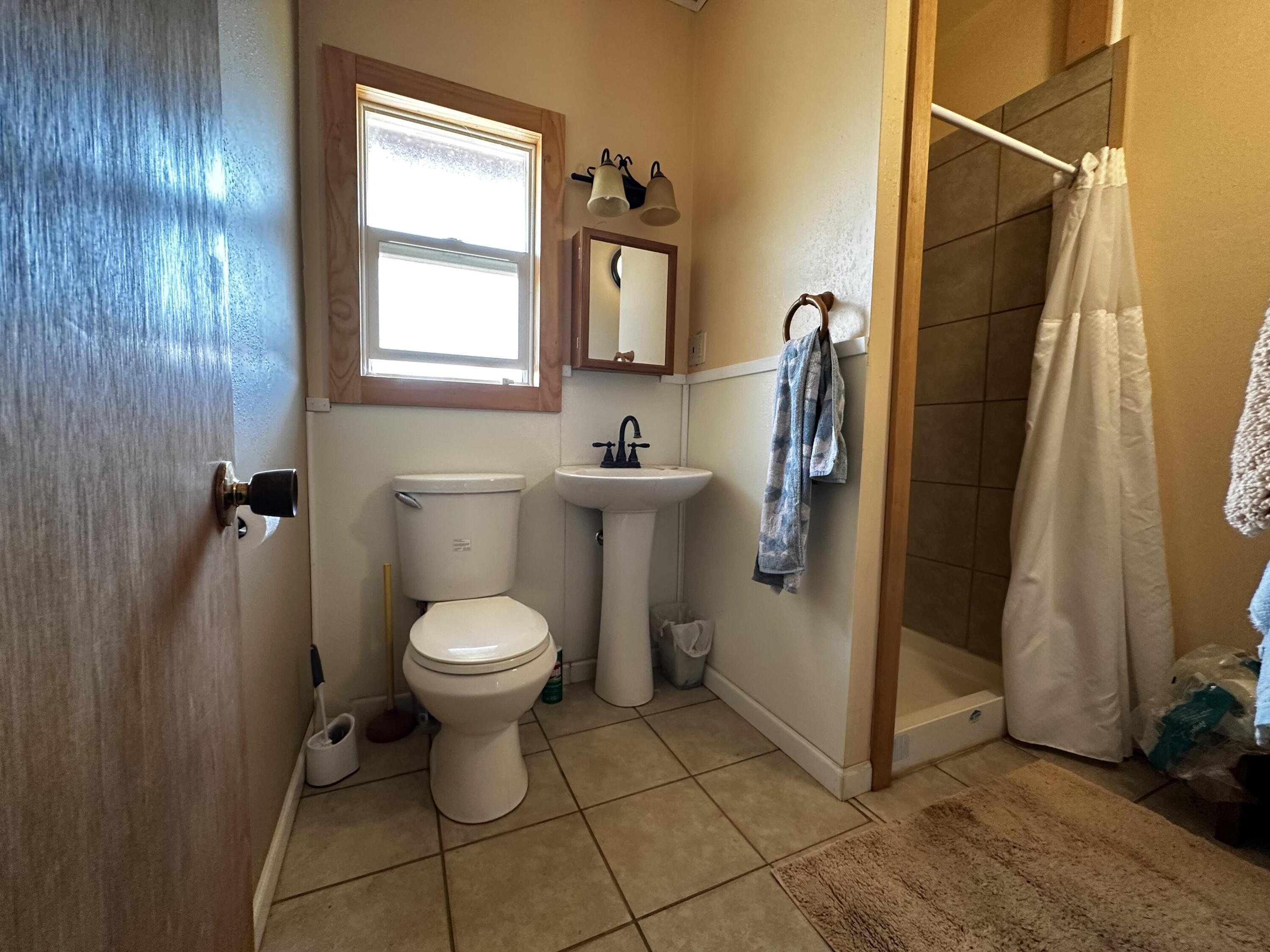 27598 196 Ave, Porterville, CA 93257