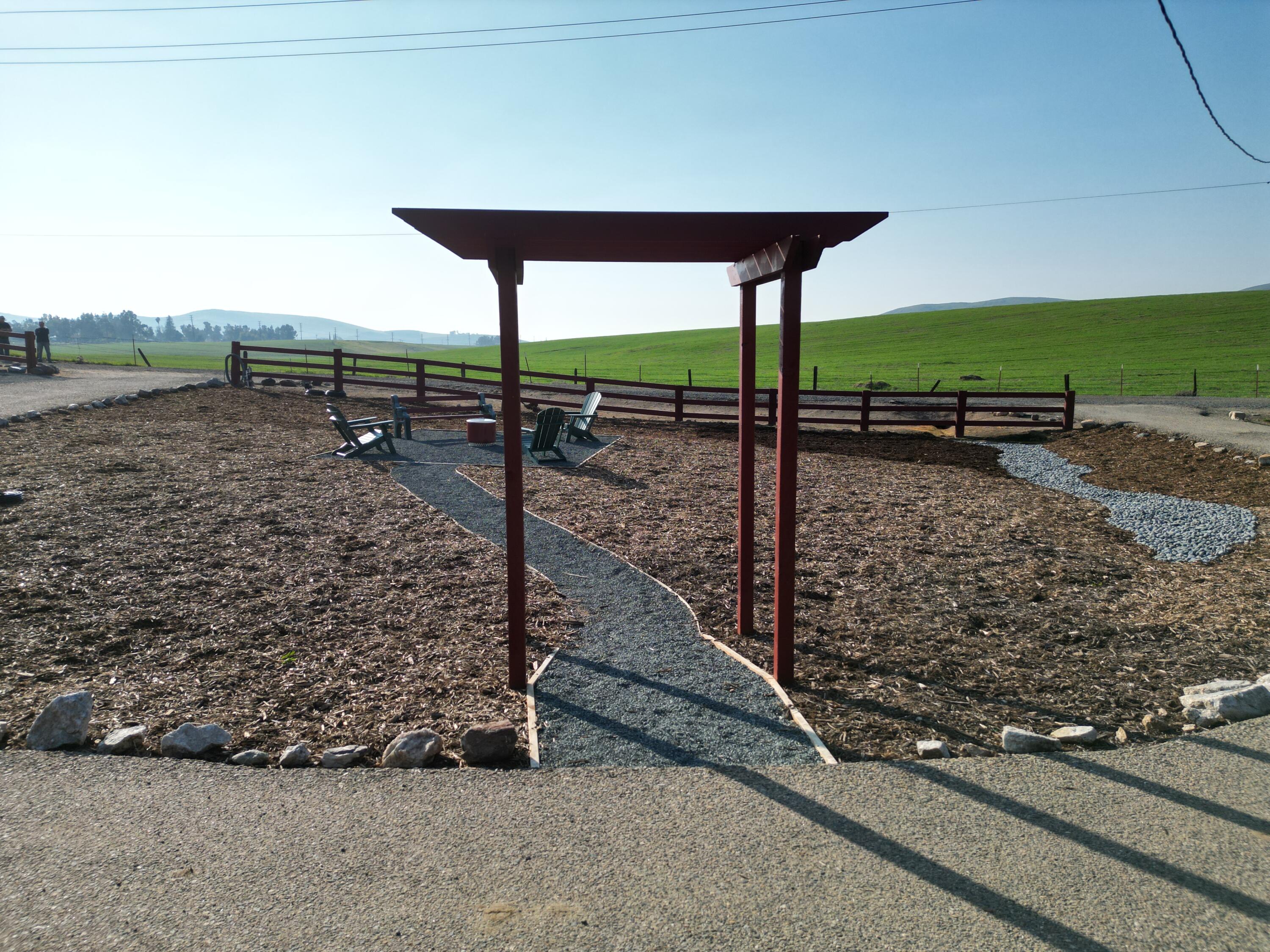 27598 196 Ave, Porterville, CA 93257