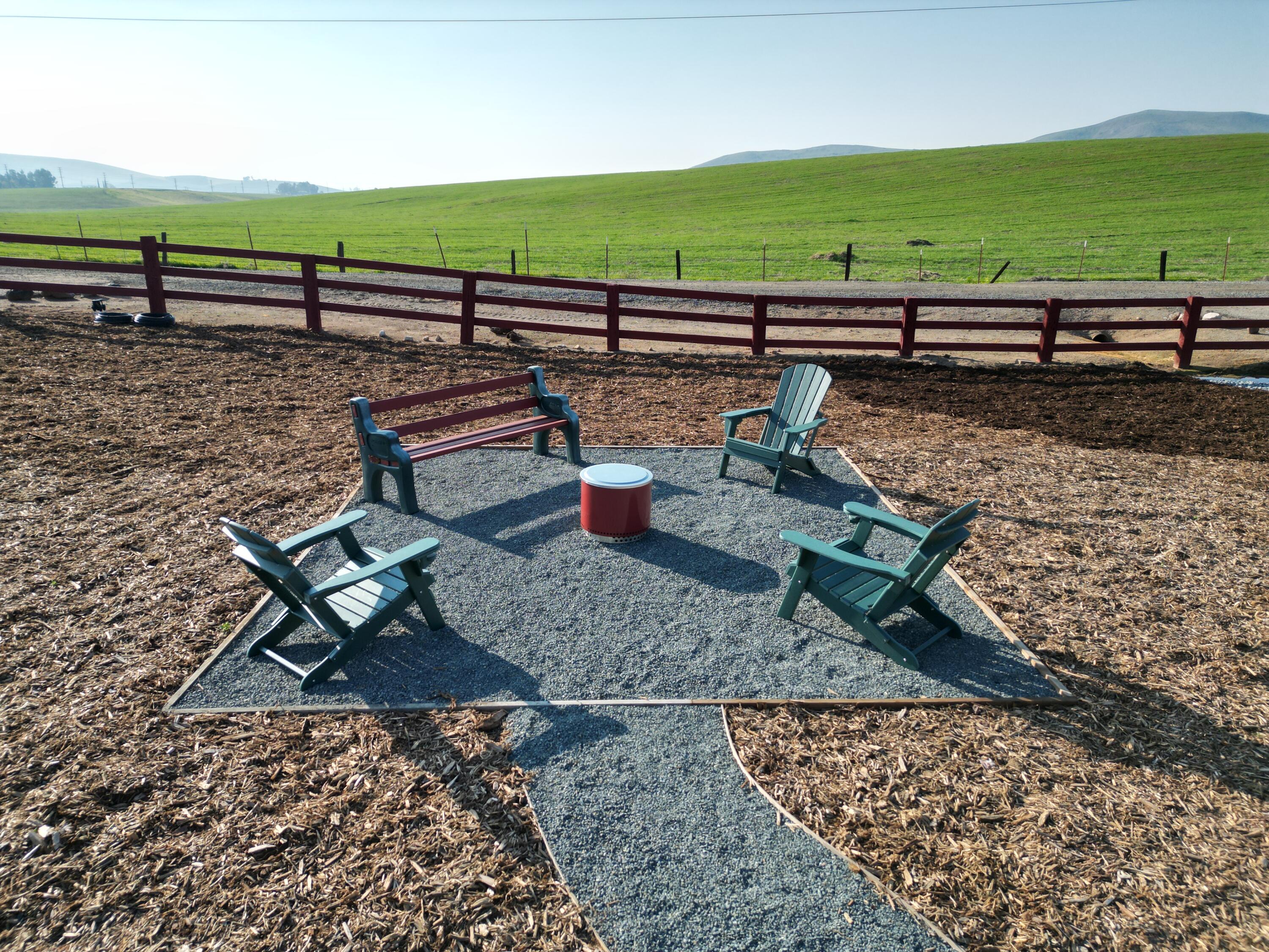 27598 196 Ave, Porterville, CA 93257