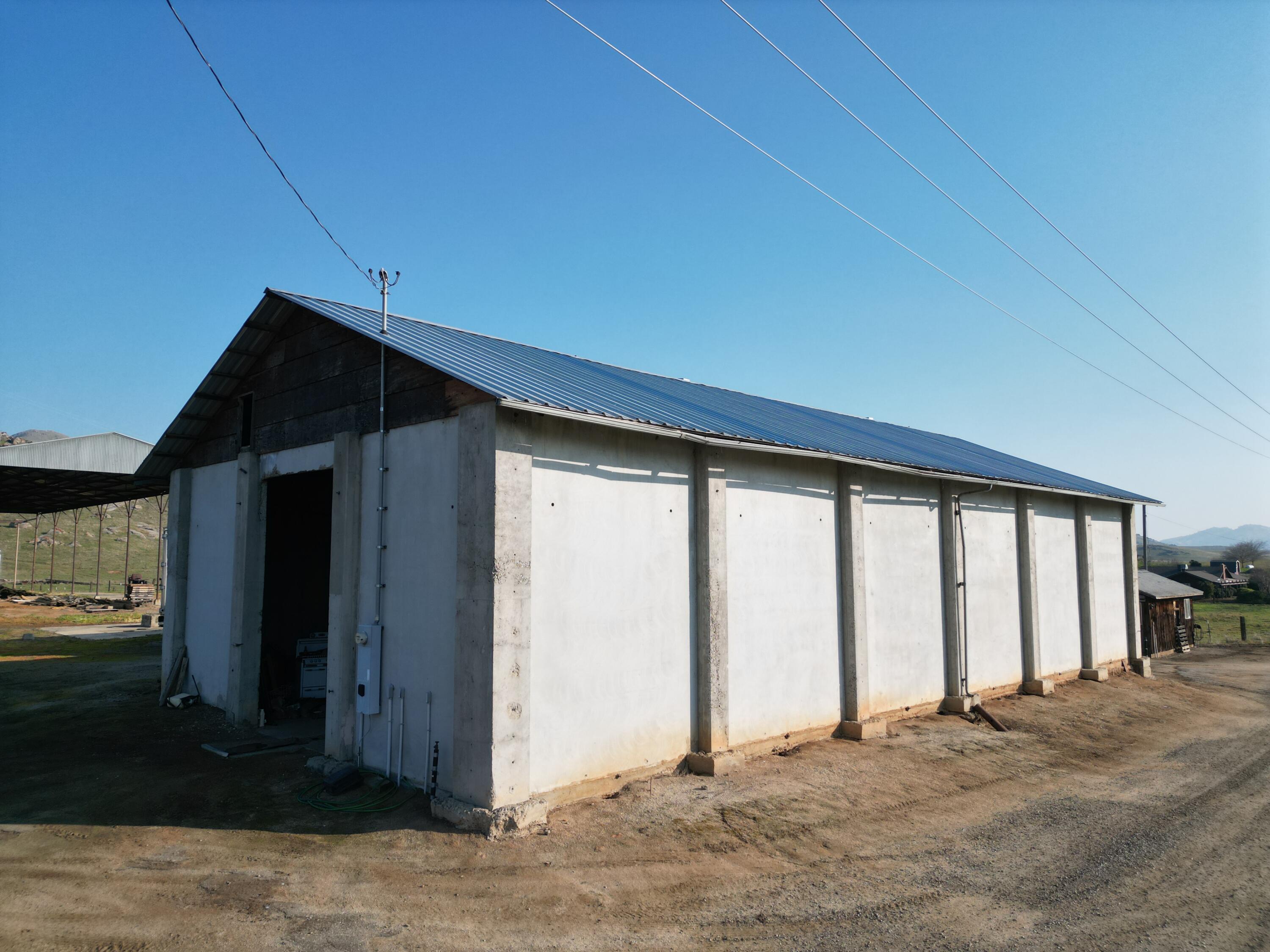 27598 196 Ave, Porterville, CA 93257