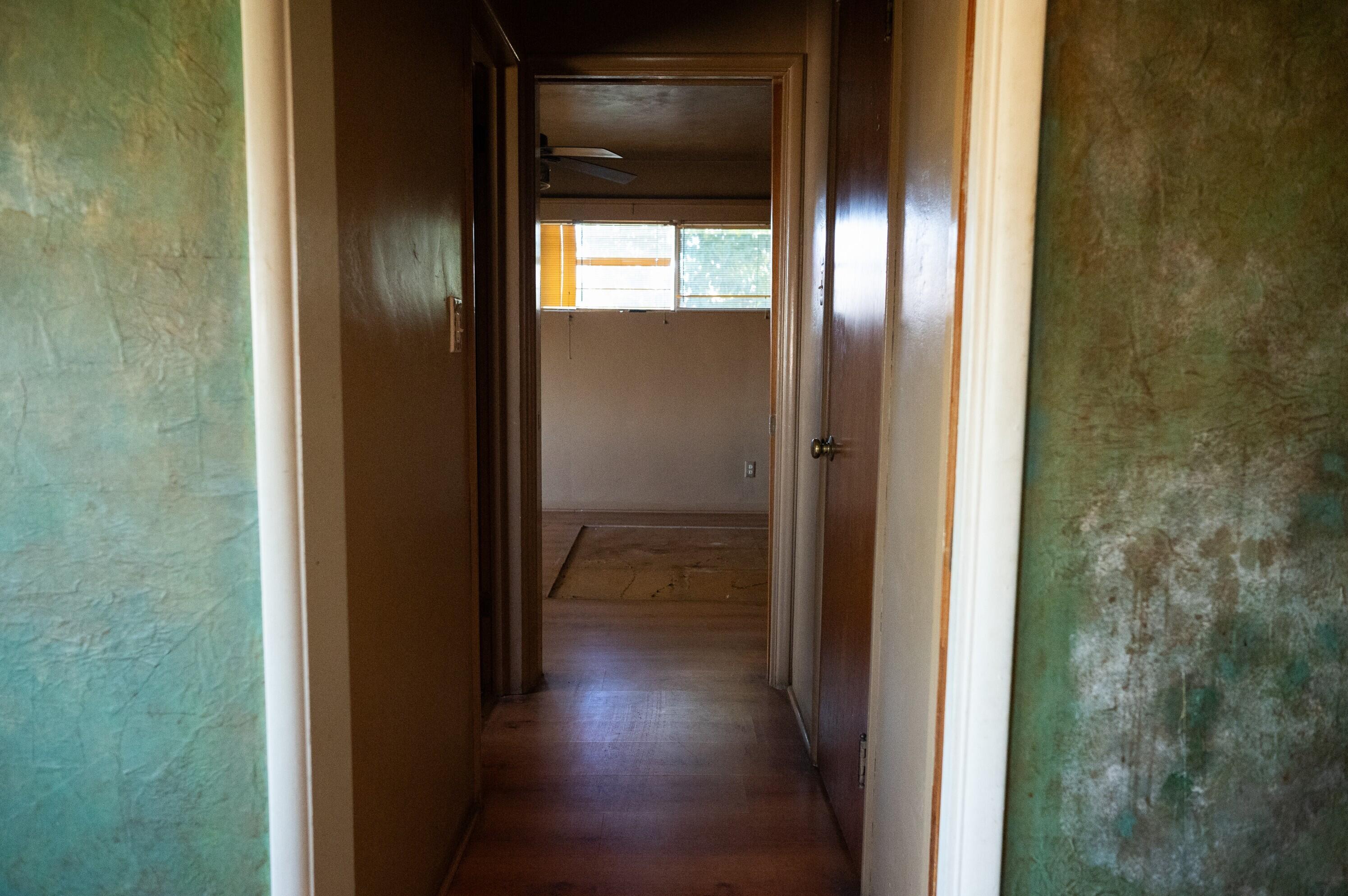 534 E Morton Ave, Porterville, CA 93257