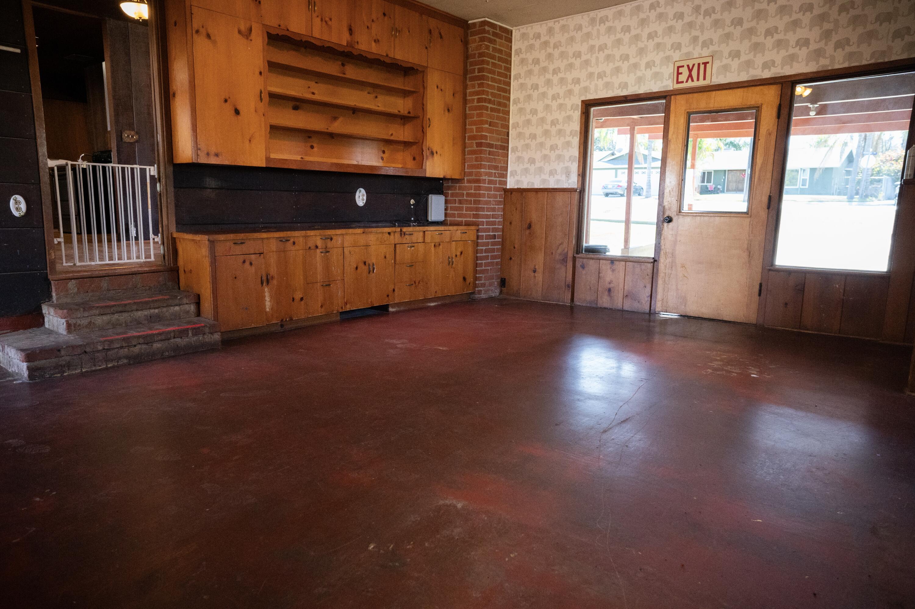 534 E Morton Ave, Porterville, CA 93257