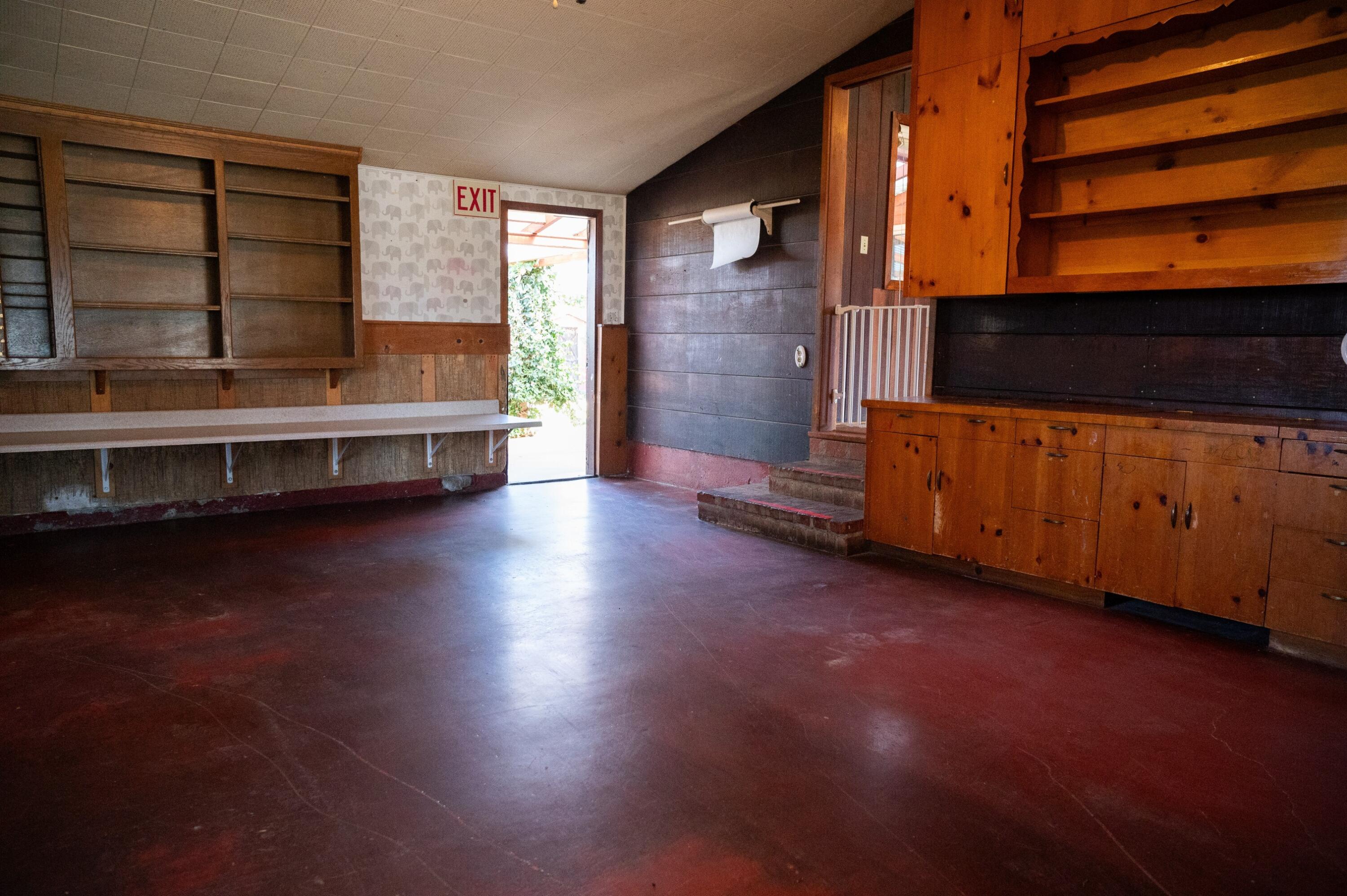 534 E Morton Ave, Porterville, CA 93257