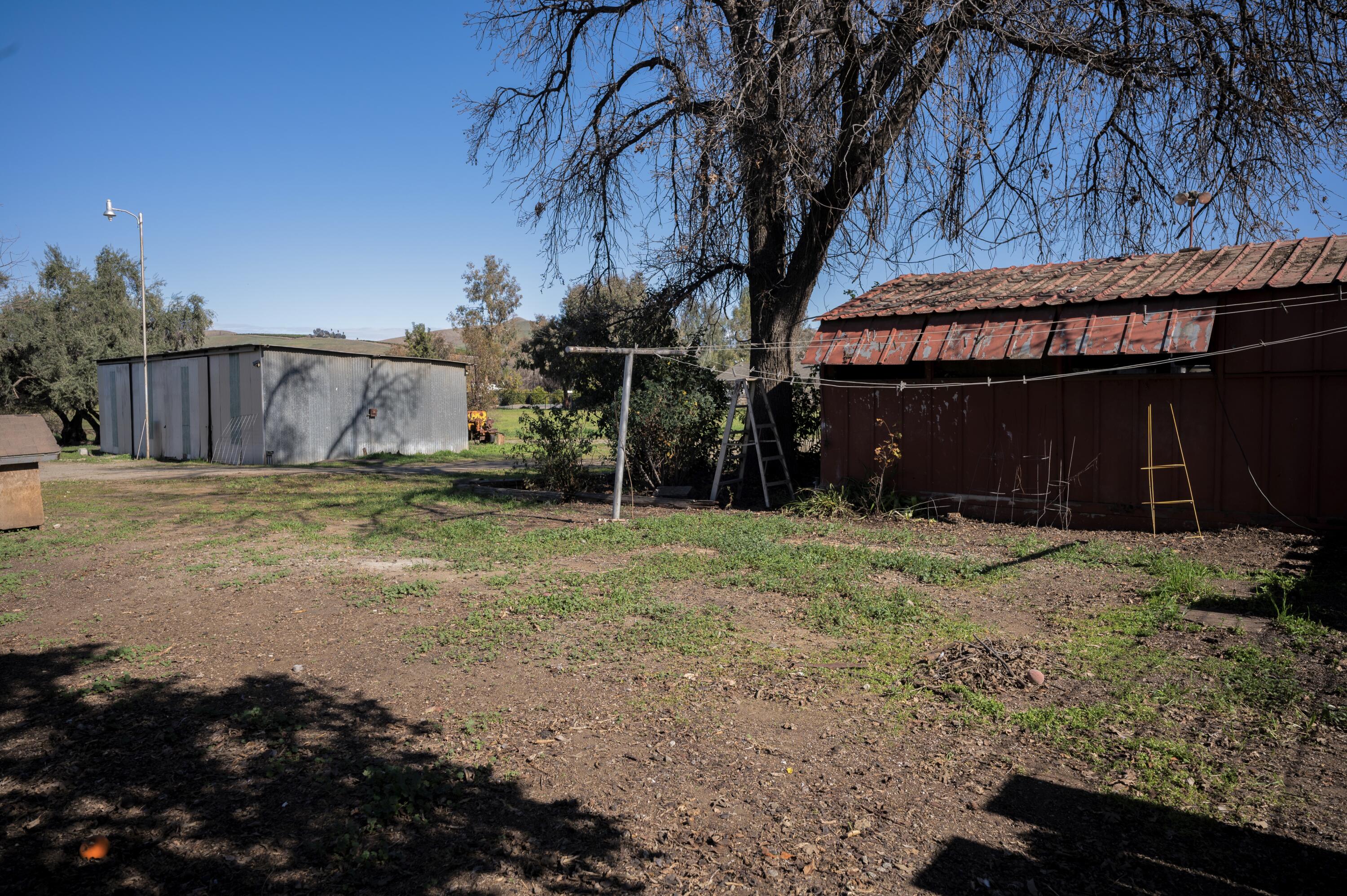 534 E Morton Ave, Porterville, CA 93257