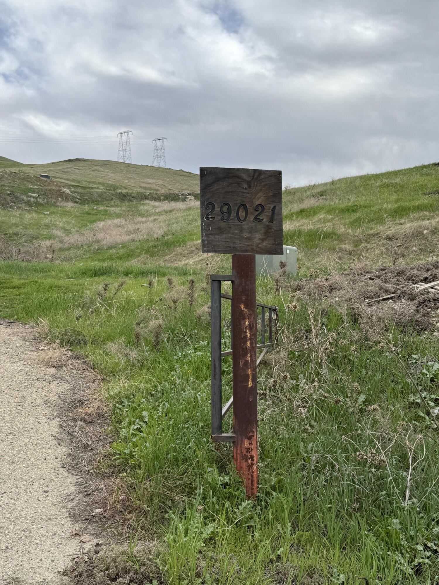 29021 Hwy 190, Porterville, CA 93257