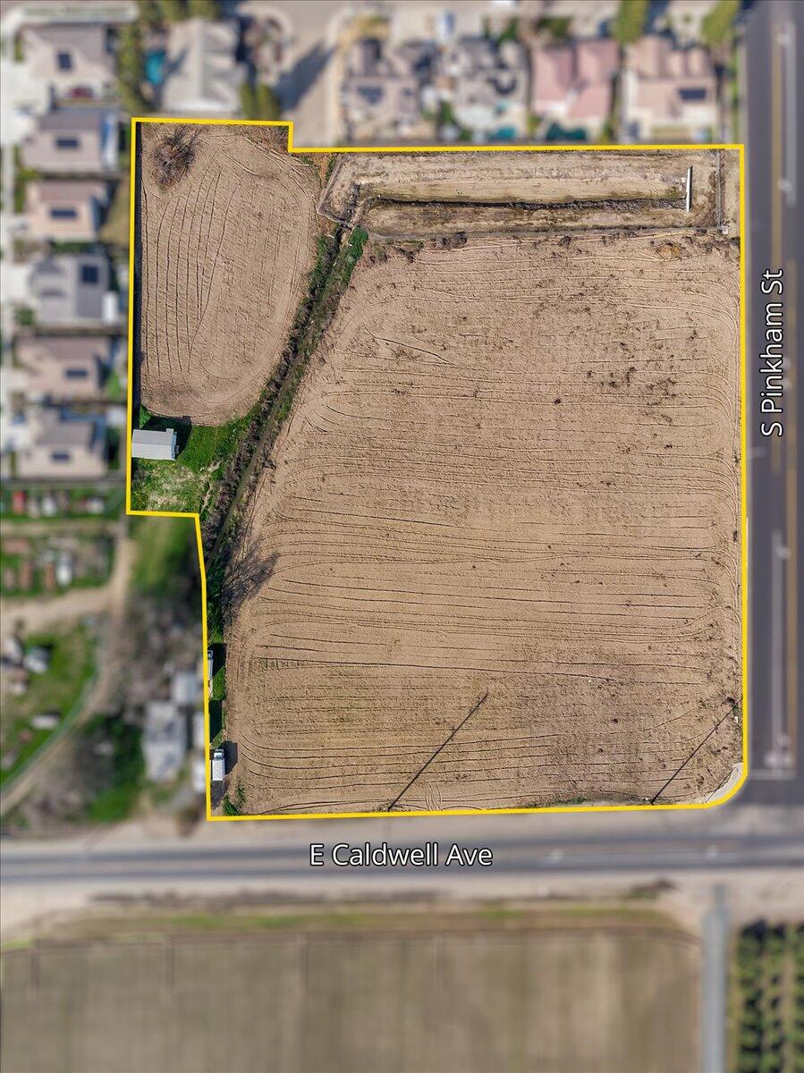 0 Caldwell Ave, Visalia, CA 93292